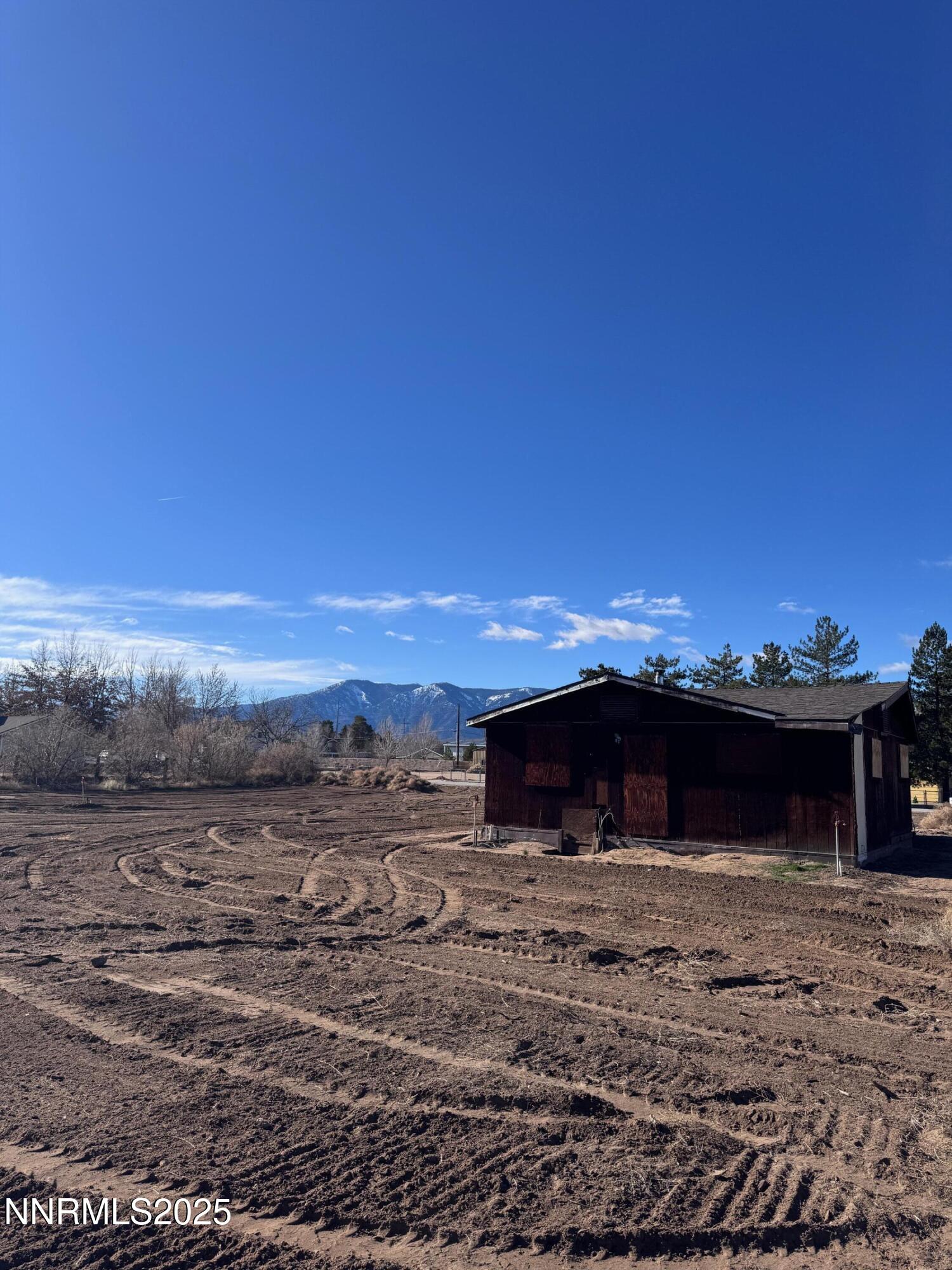 4139 Hillview Drive