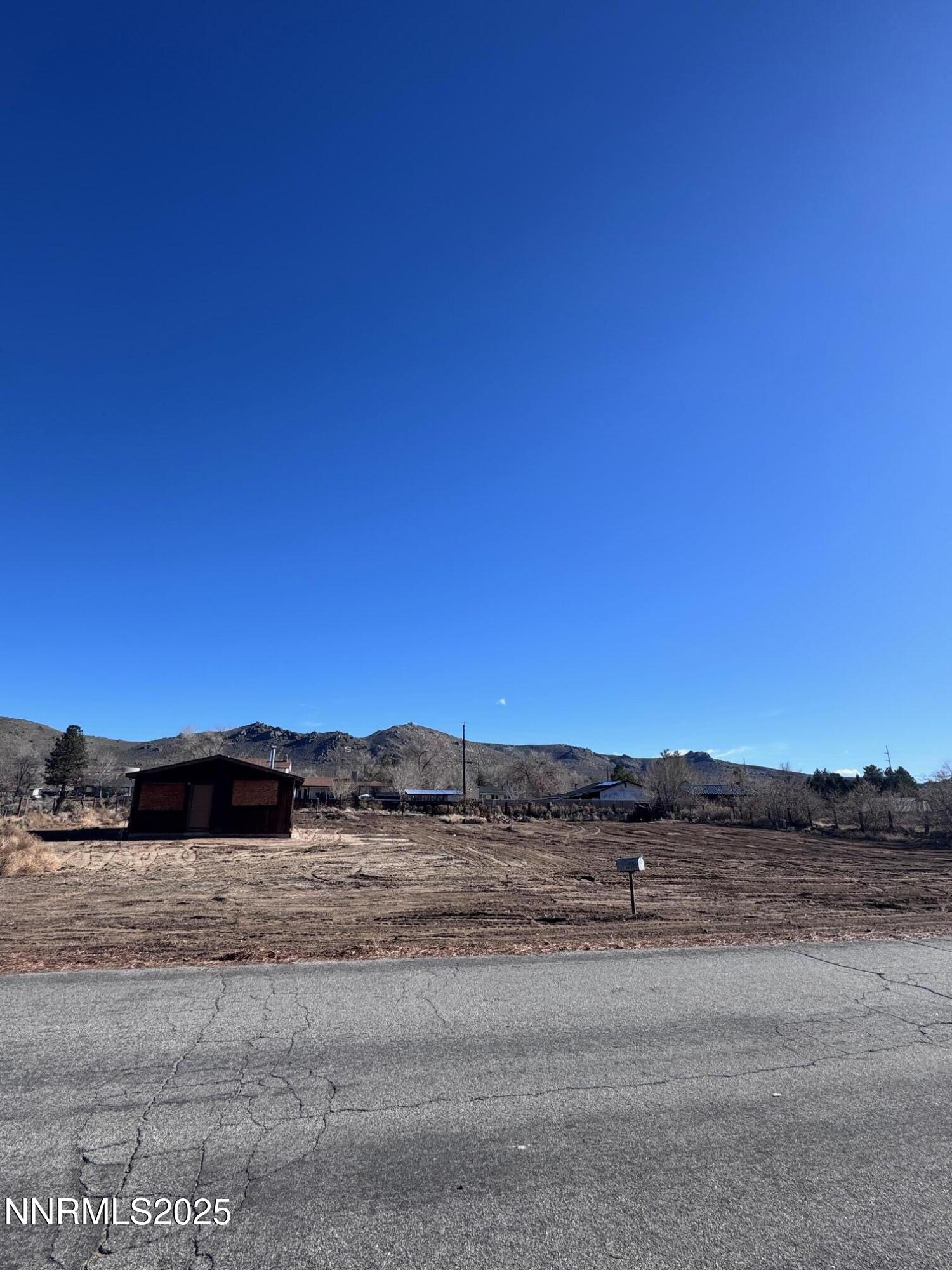 4139 Hillview Drive