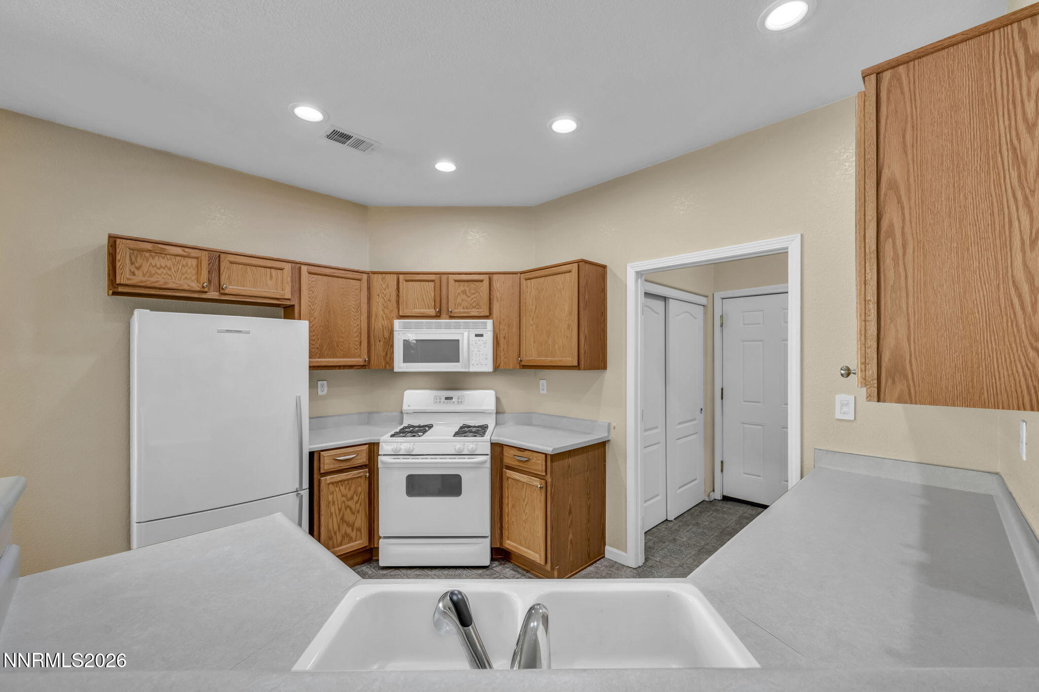 1313 Gambrel Drive