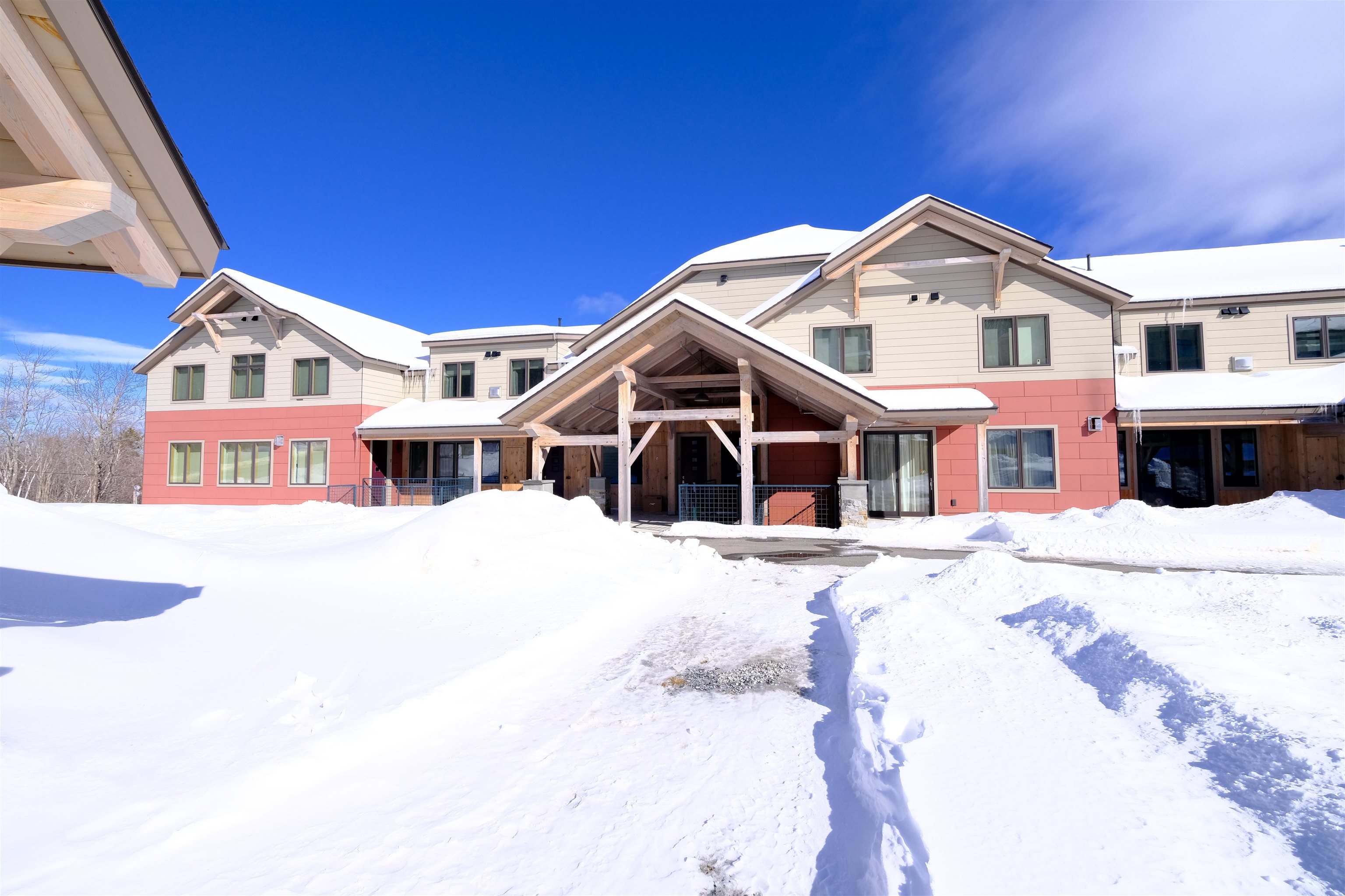 140 Lodge Road Unit: 12