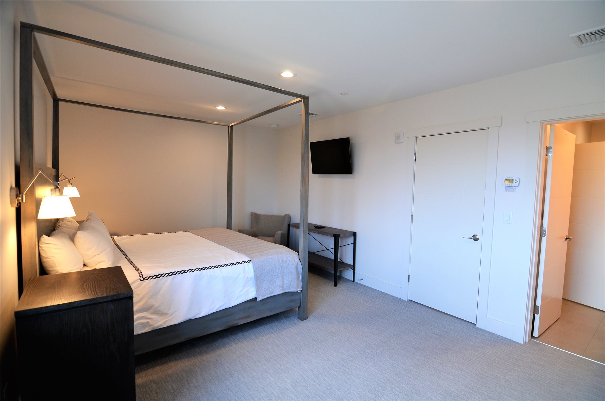 140 Lodge Road Unit: 12
