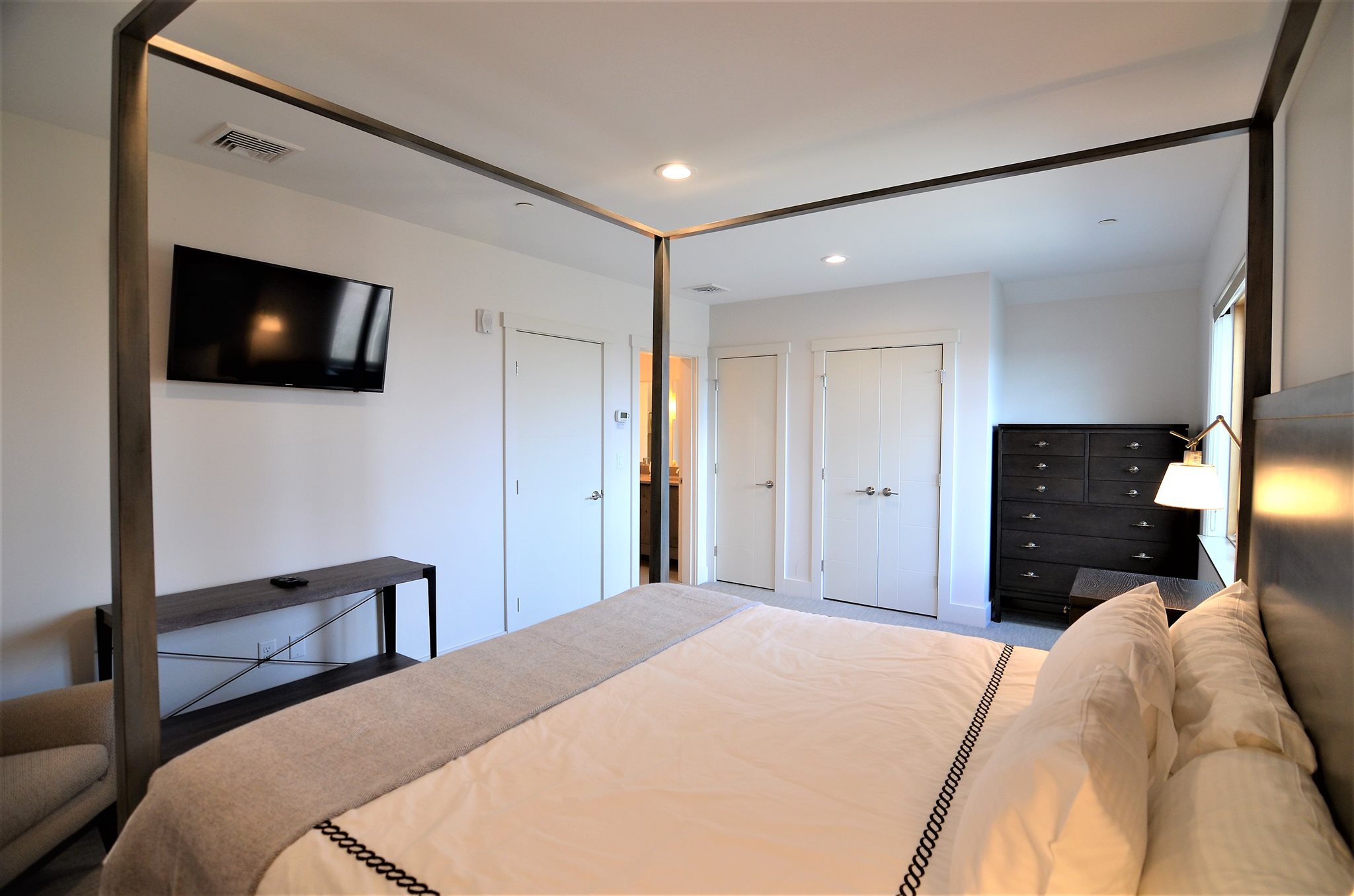 140 Lodge Road Unit: 12