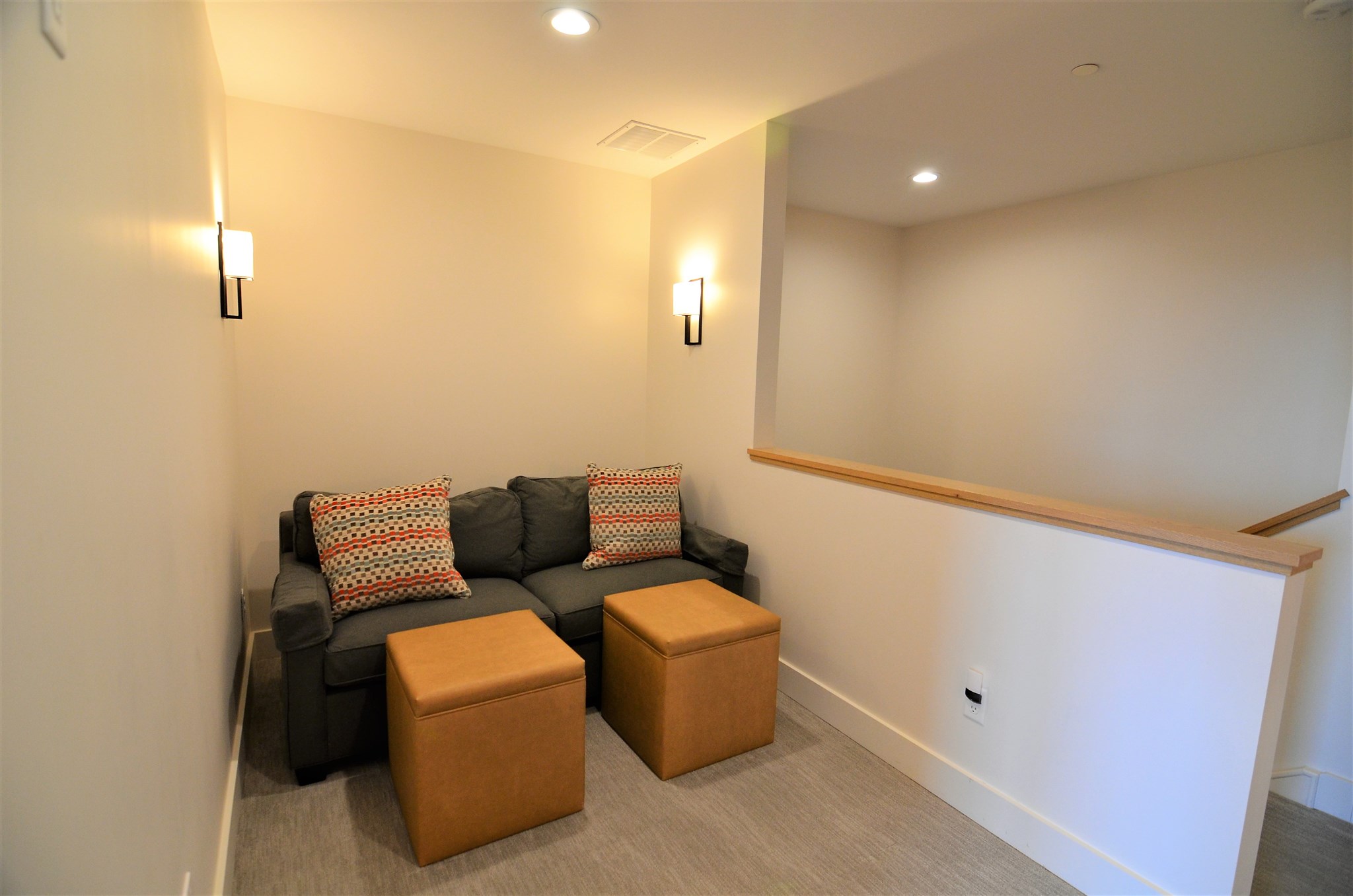 140 Lodge Road Unit: 12