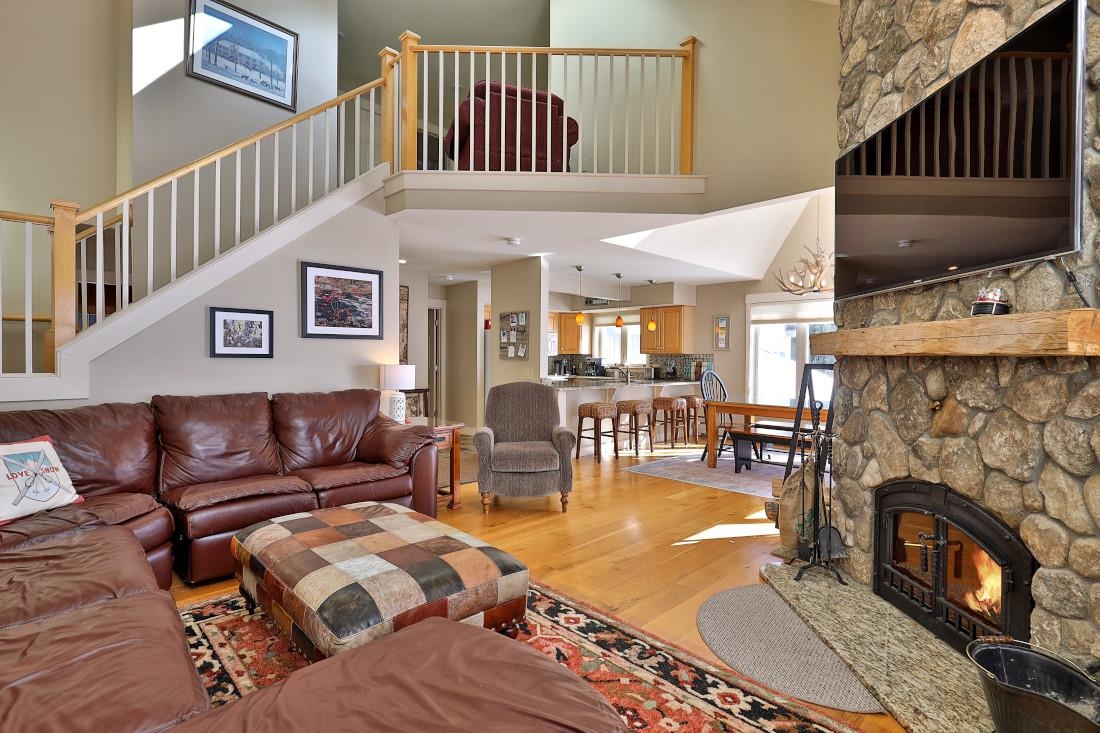 82 Daybreak Drive Unit: J-203