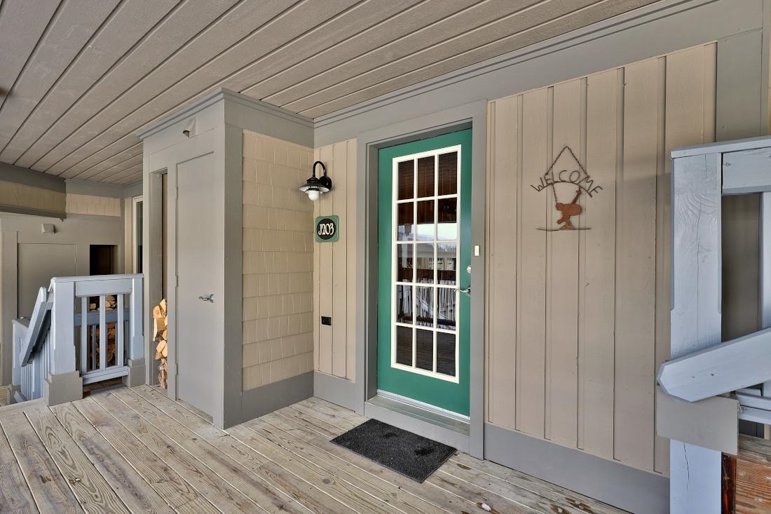 82 Daybreak Drive Unit: J-203