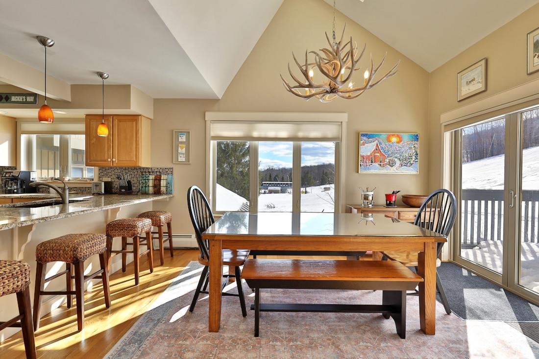 82 Daybreak Drive Unit: J-203