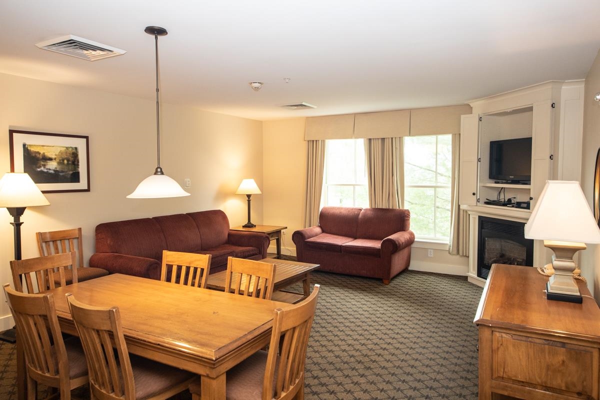 502/504 Qtr. I I I Adams House