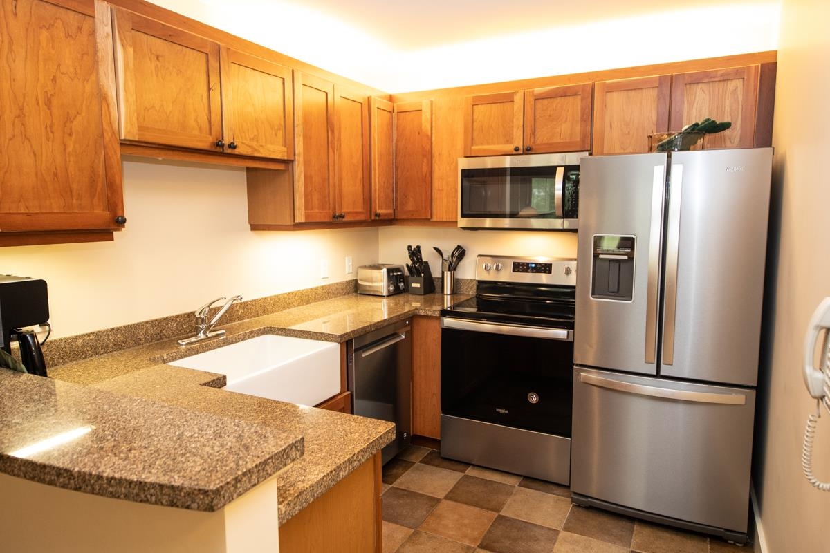 502/504 Qtr. I I I Adams House