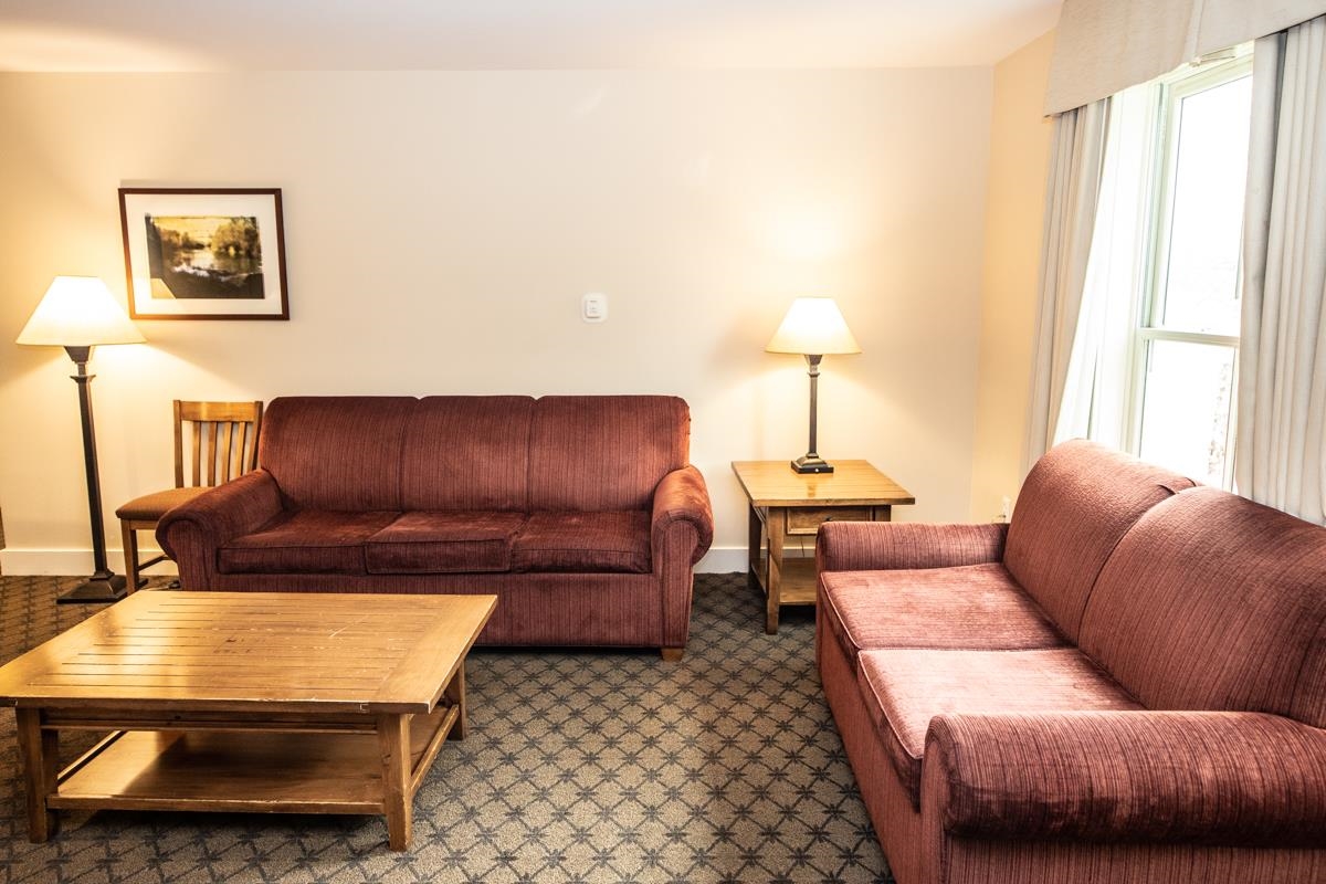 502/504 Qtr. I I I Adams House