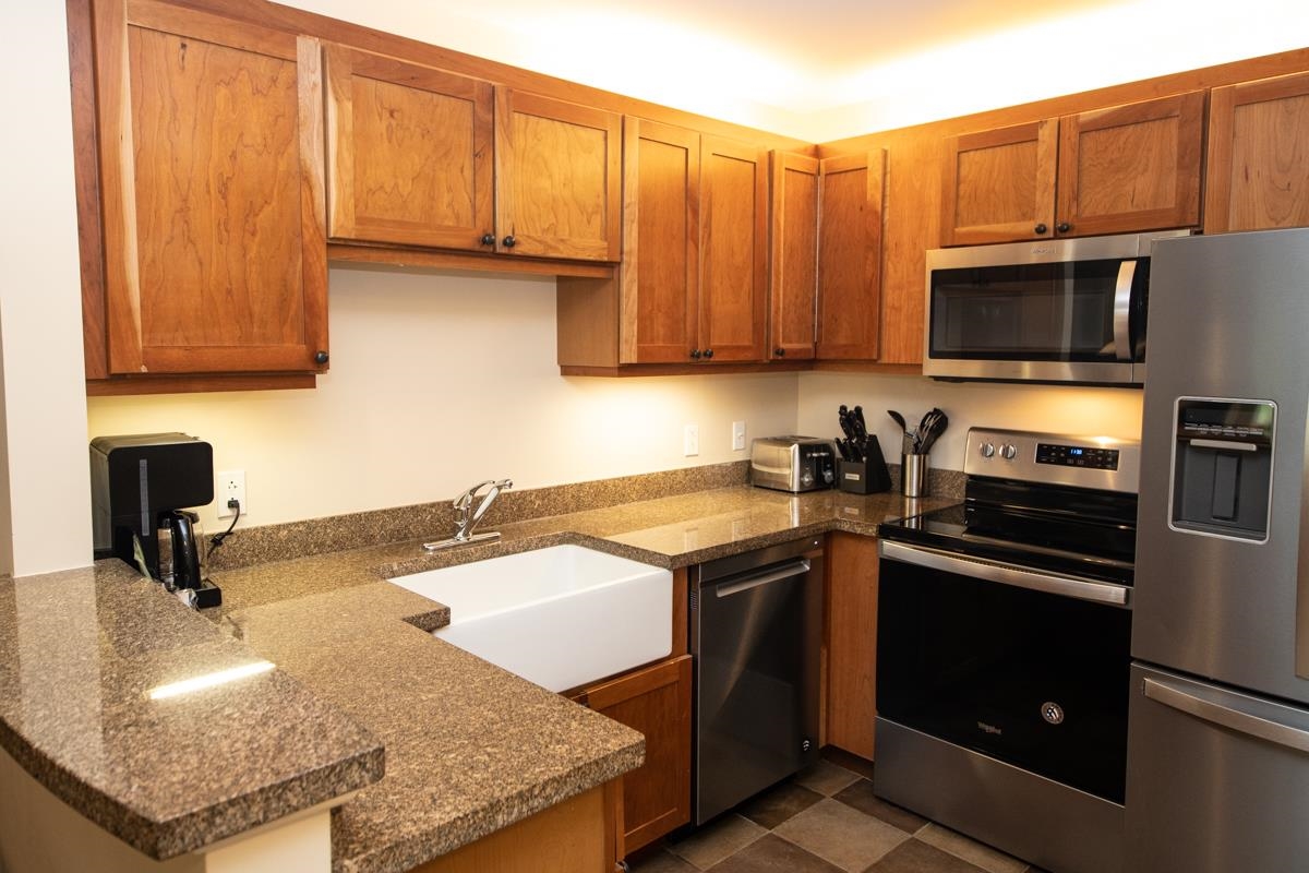 502/504 Qtr. I I I Adams House