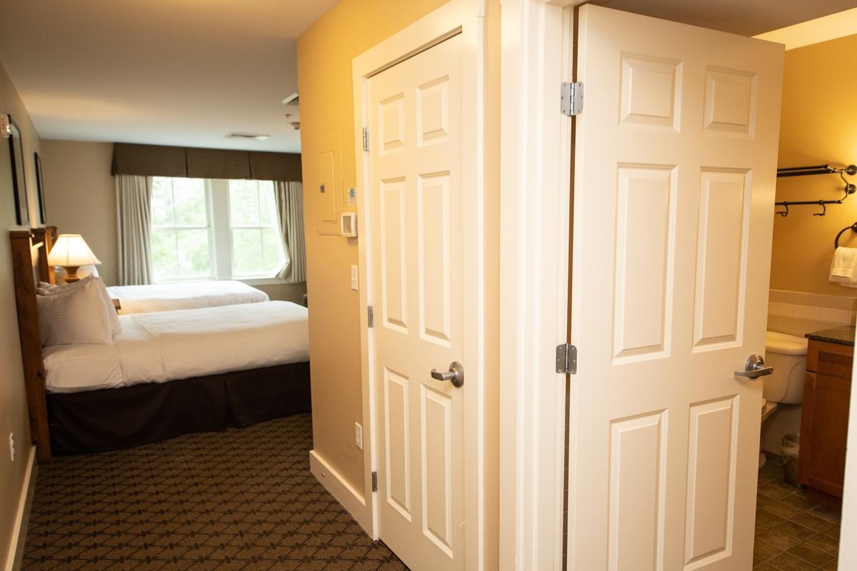 502/504 Qtr. I I I Adams House