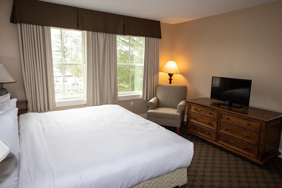 502/504 Qtr. I I I Adams House