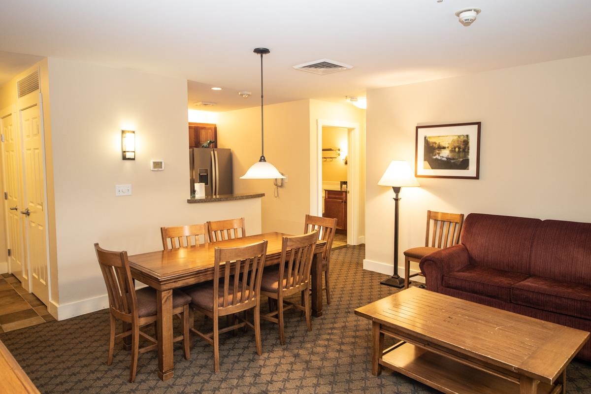 502/504 Qtr. I I I Adams House