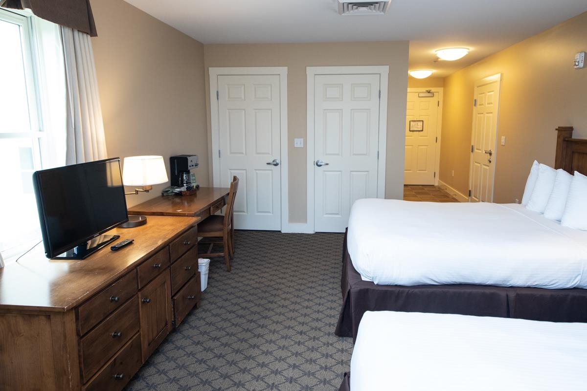 502/504 Qtr. I I I Adams House