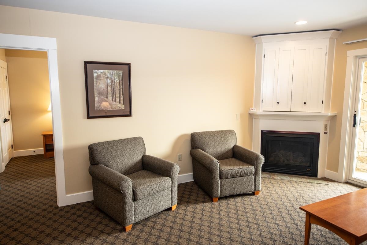 246/248 Qtr. I I I Jackson Gore Inn