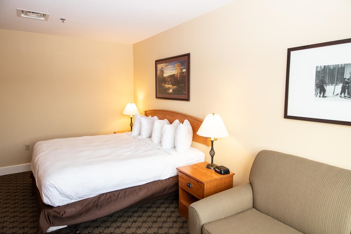 246/248 Qtr. I I I Jackson Gore Inn