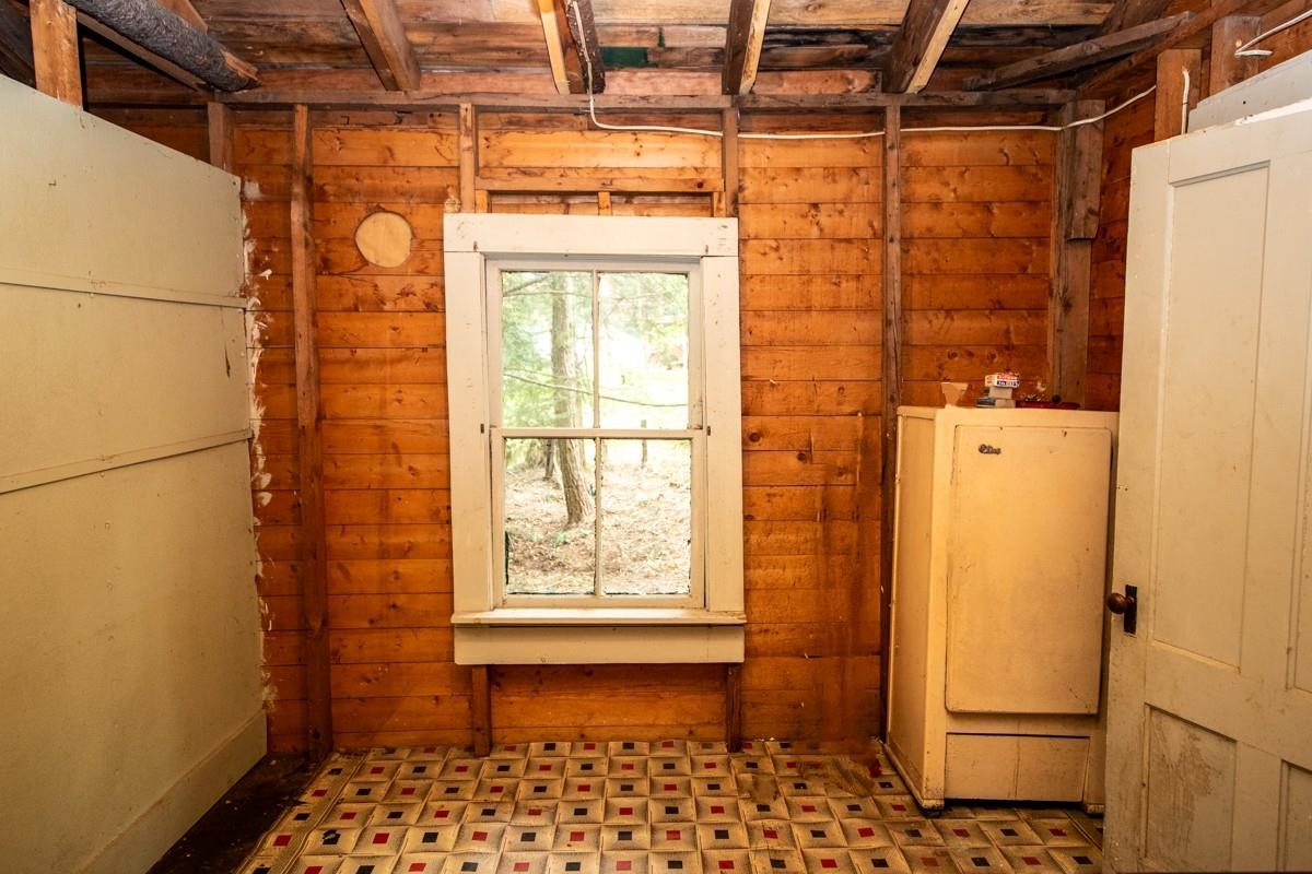 150 North Shore Drive