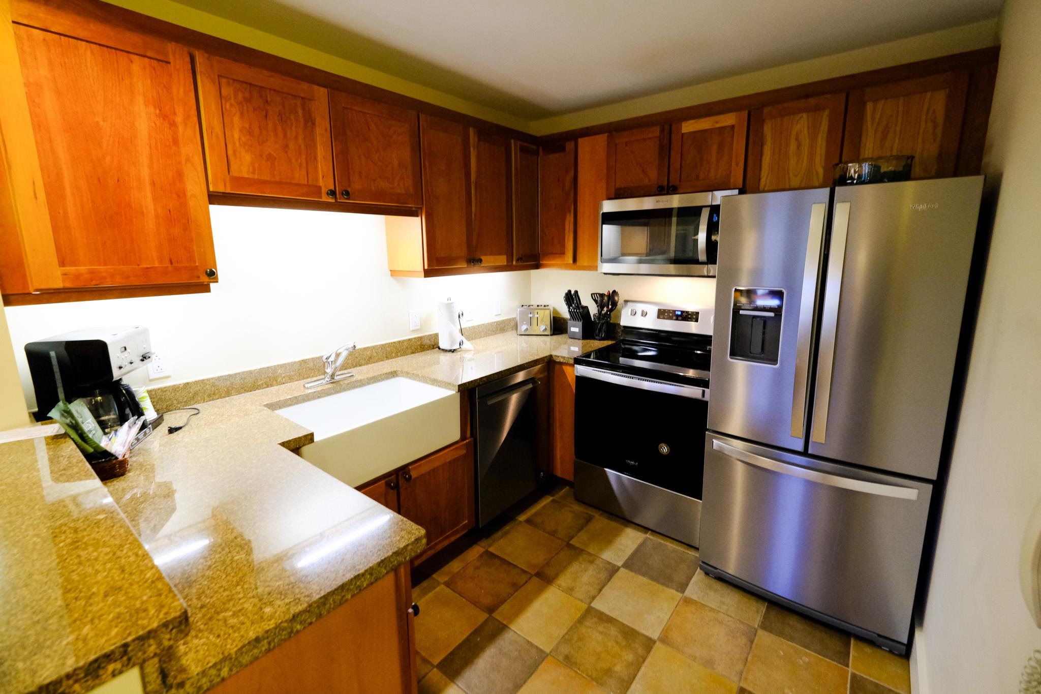 702/704 Jackson Gore Adams House Unit: 702/704 QIII