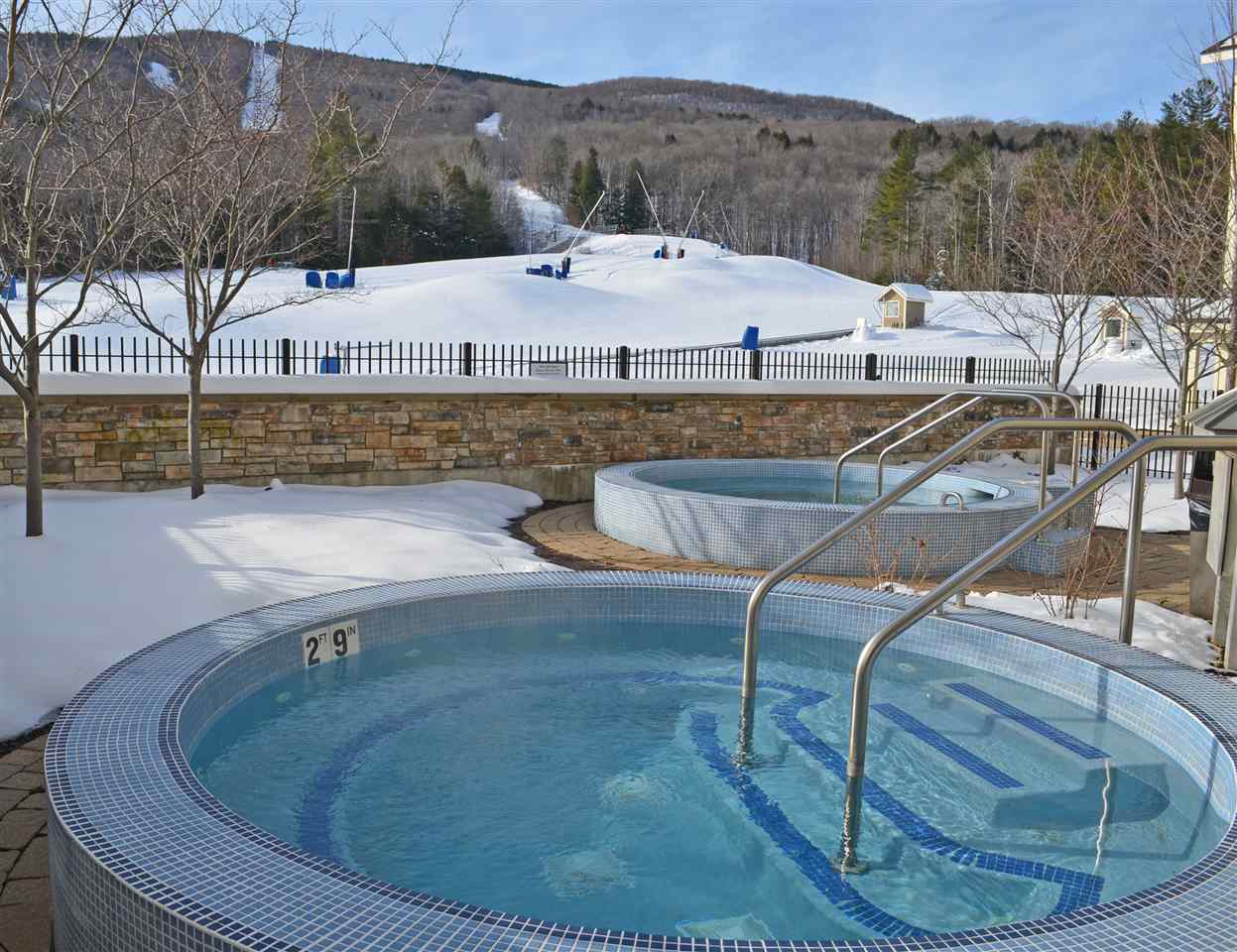 702/704 Jackson Gore Adams House Unit: 702/704 QIII