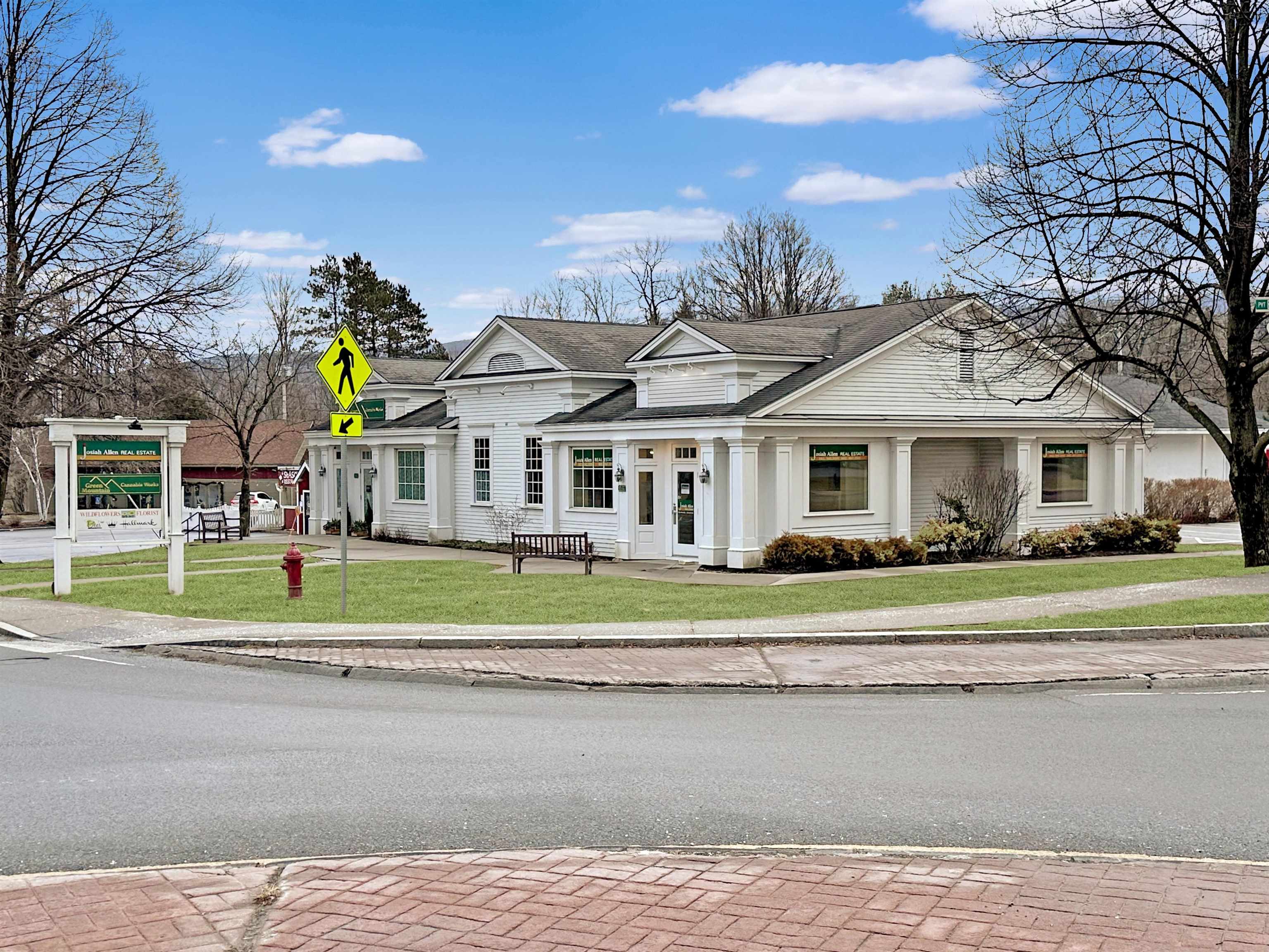 4532 Main Street