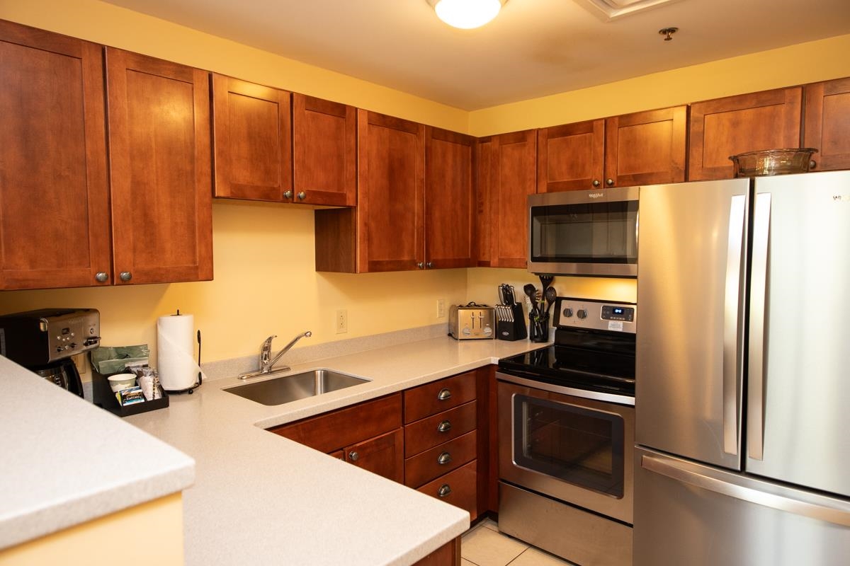 444/446 Qtr. I V Jackson Gore Inn