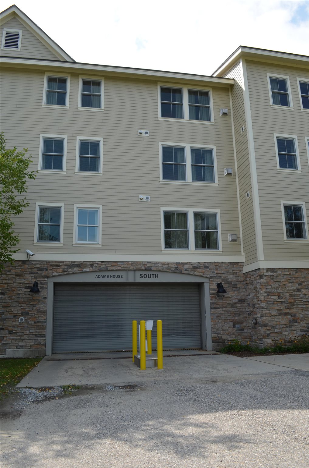 820/822 QI Jackson Gore Adams House Unit: 820/822 QI