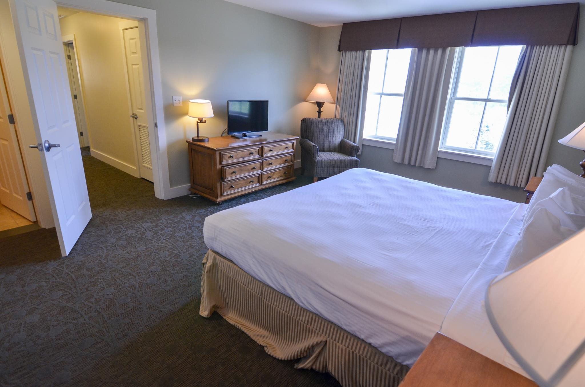 820/822 QI Jackson Gore Adams House Unit: 820/822 QI