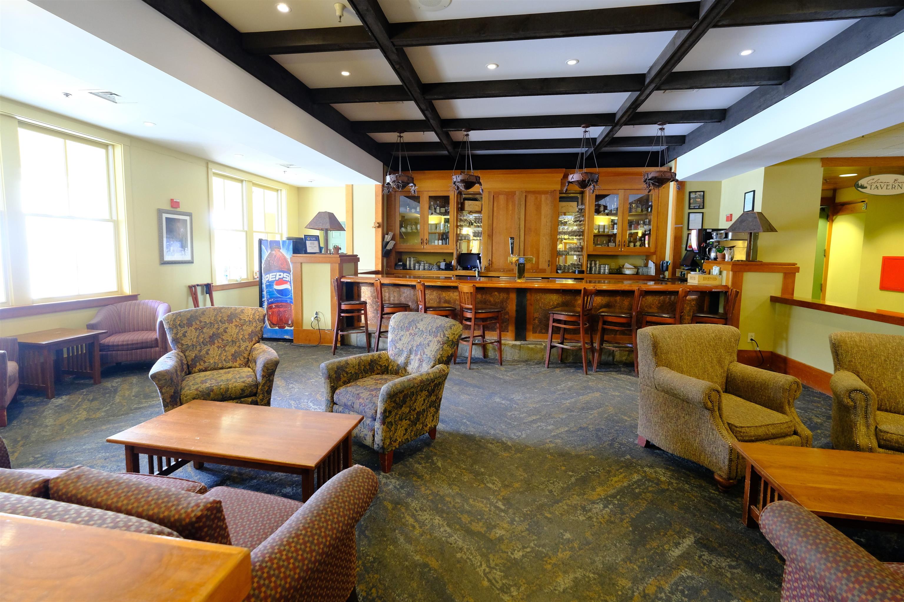 820/822 QI Jackson Gore Adams House Unit: 820/822 QI