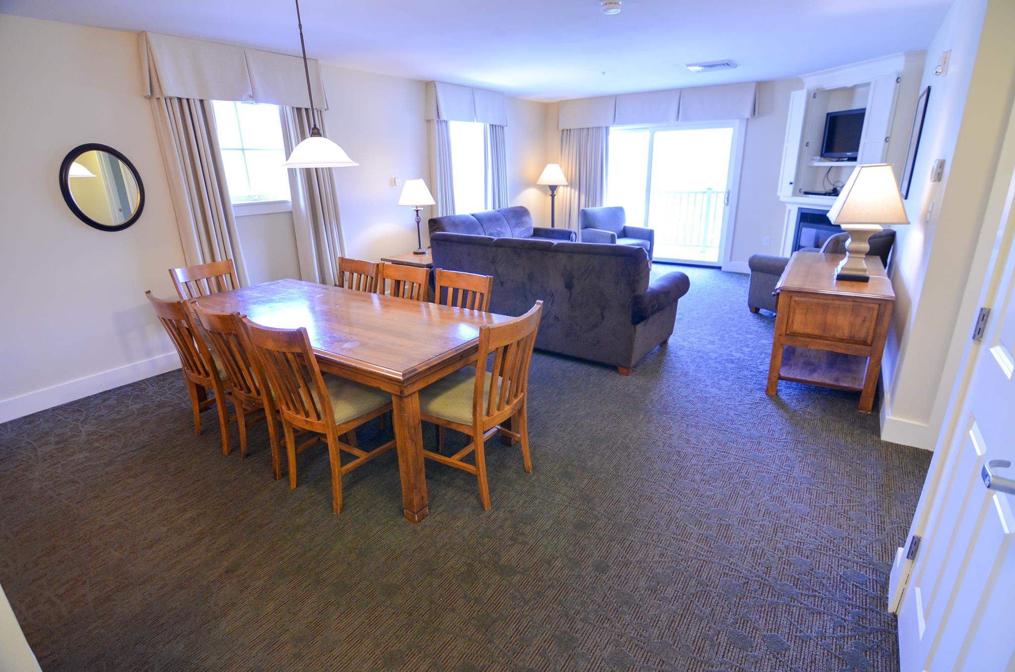 820/822 QI Jackson Gore Adams House Unit: 820/822 QI