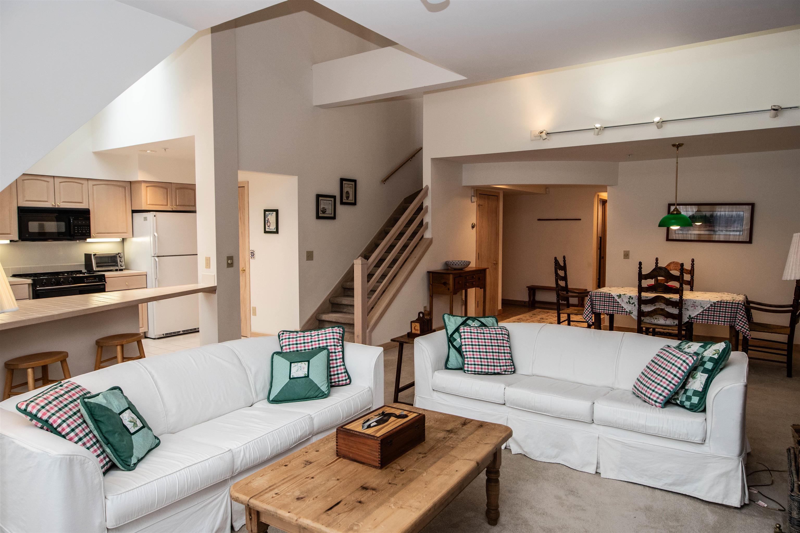 145 Ledgewood Road Unit: D7