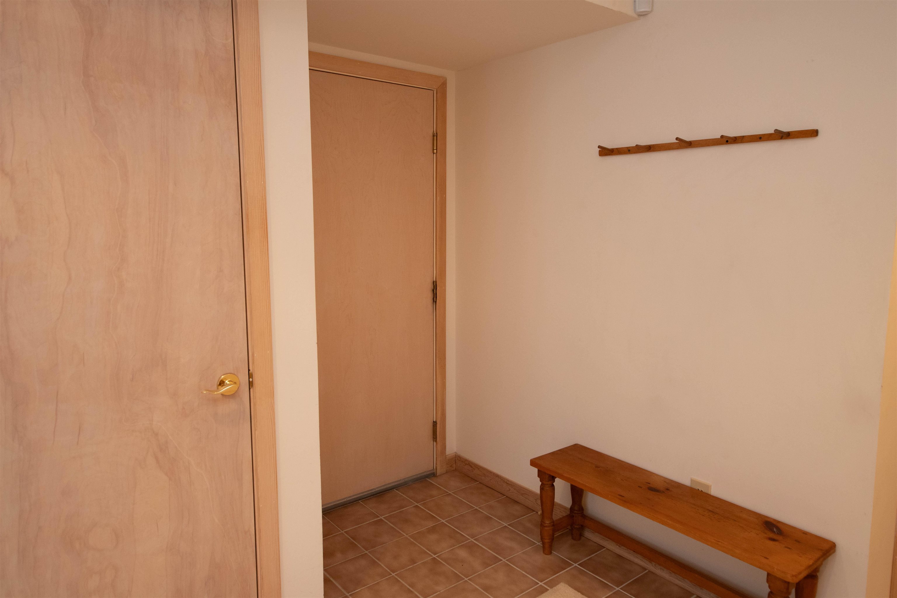 145 Ledgewood Road Unit: D7