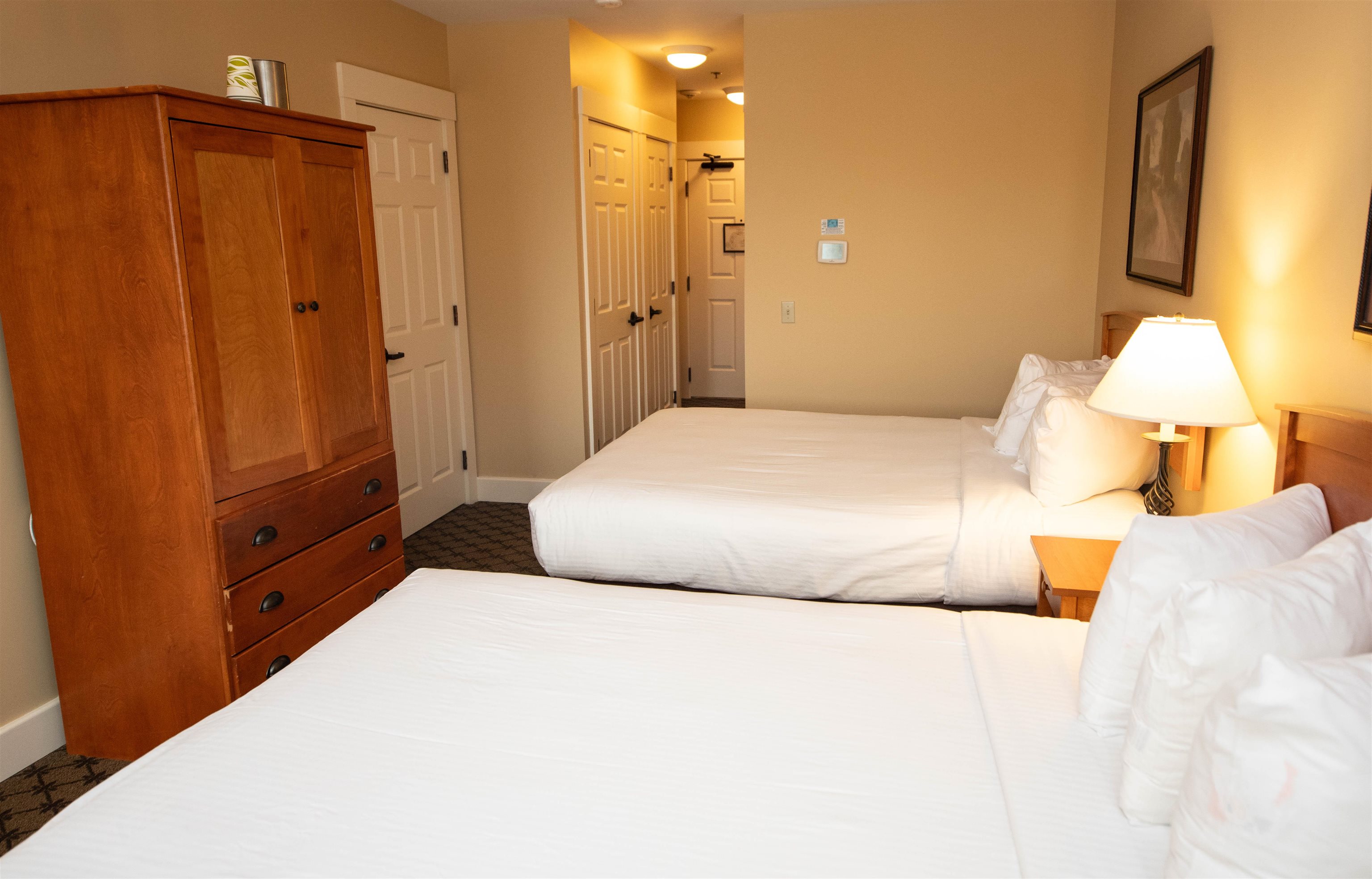 367/369 Qtr. I I I Jackson Gore Inn