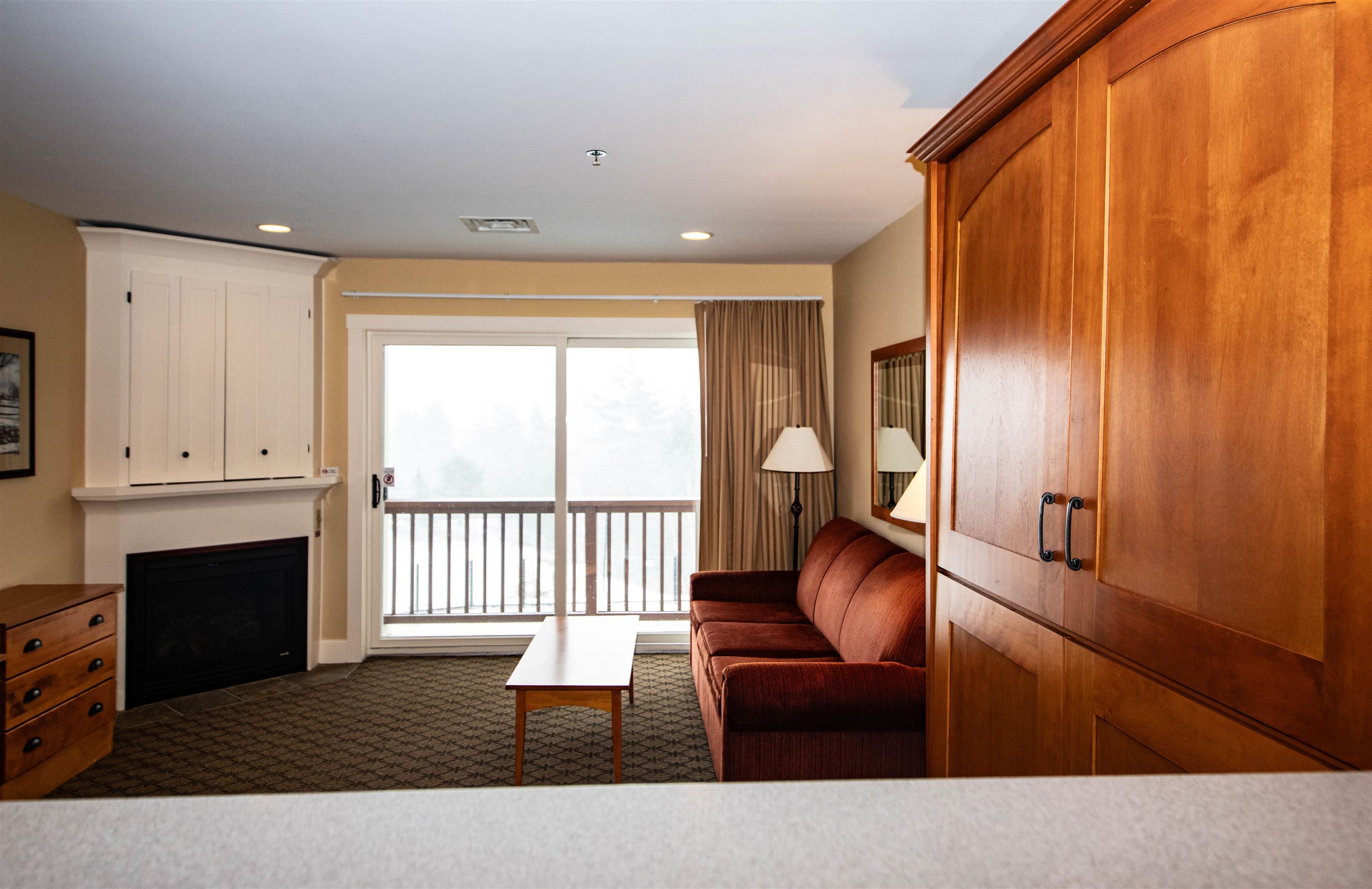 367/369 Qtr. I I I Jackson Gore Inn