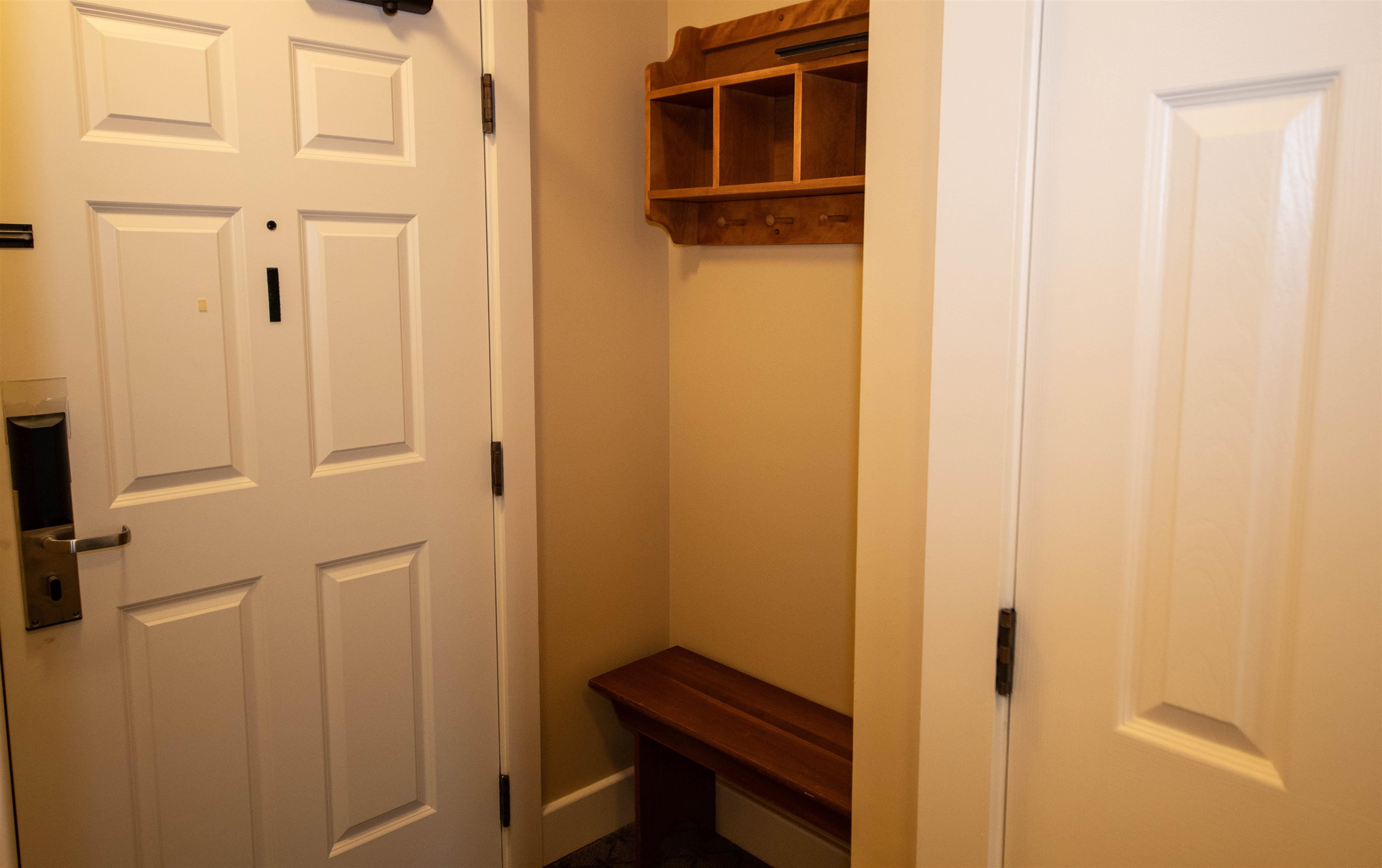 367/369 Qtr. I I I Jackson Gore Inn