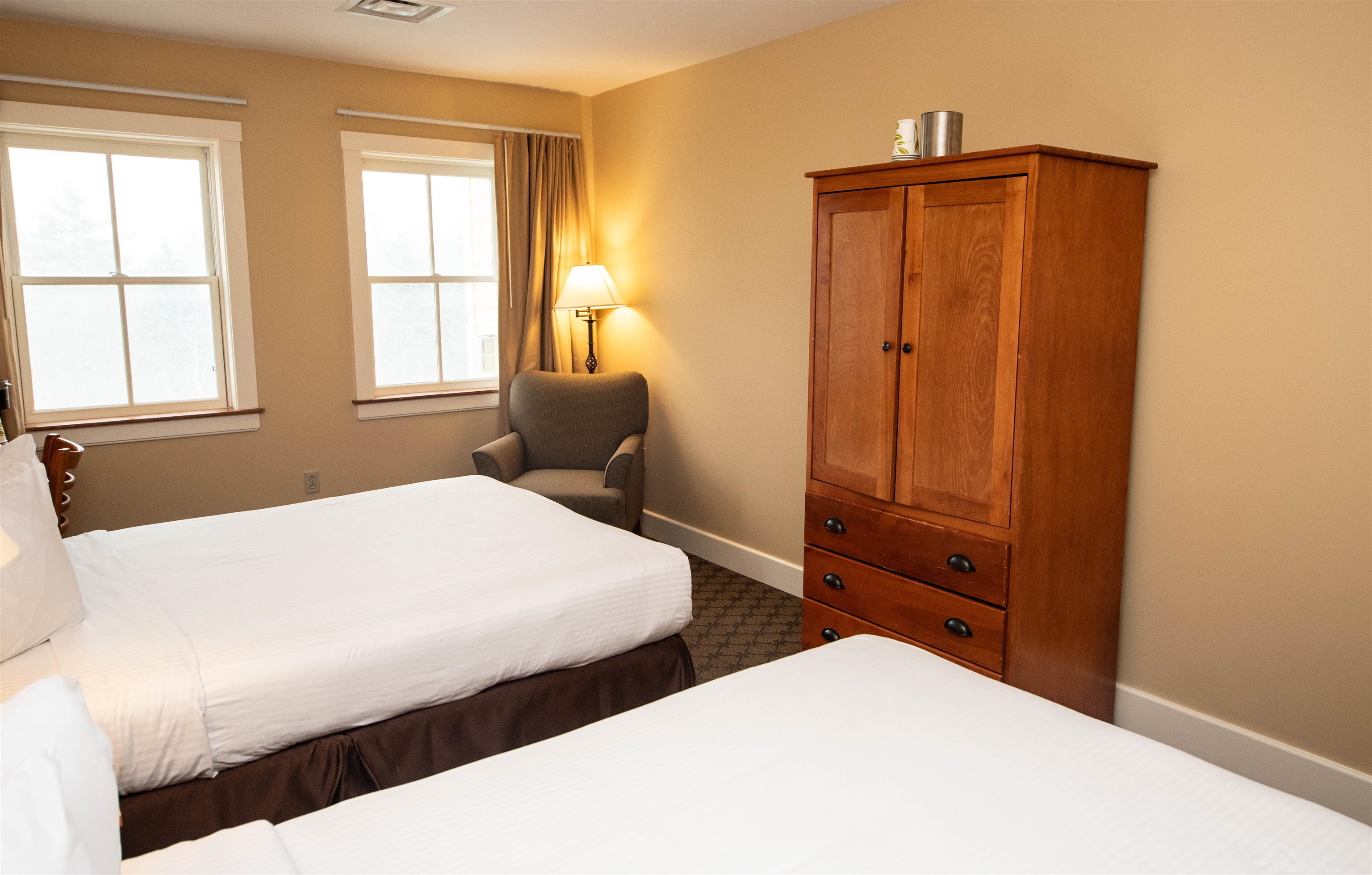 367/369 Qtr. I I I Jackson Gore Inn