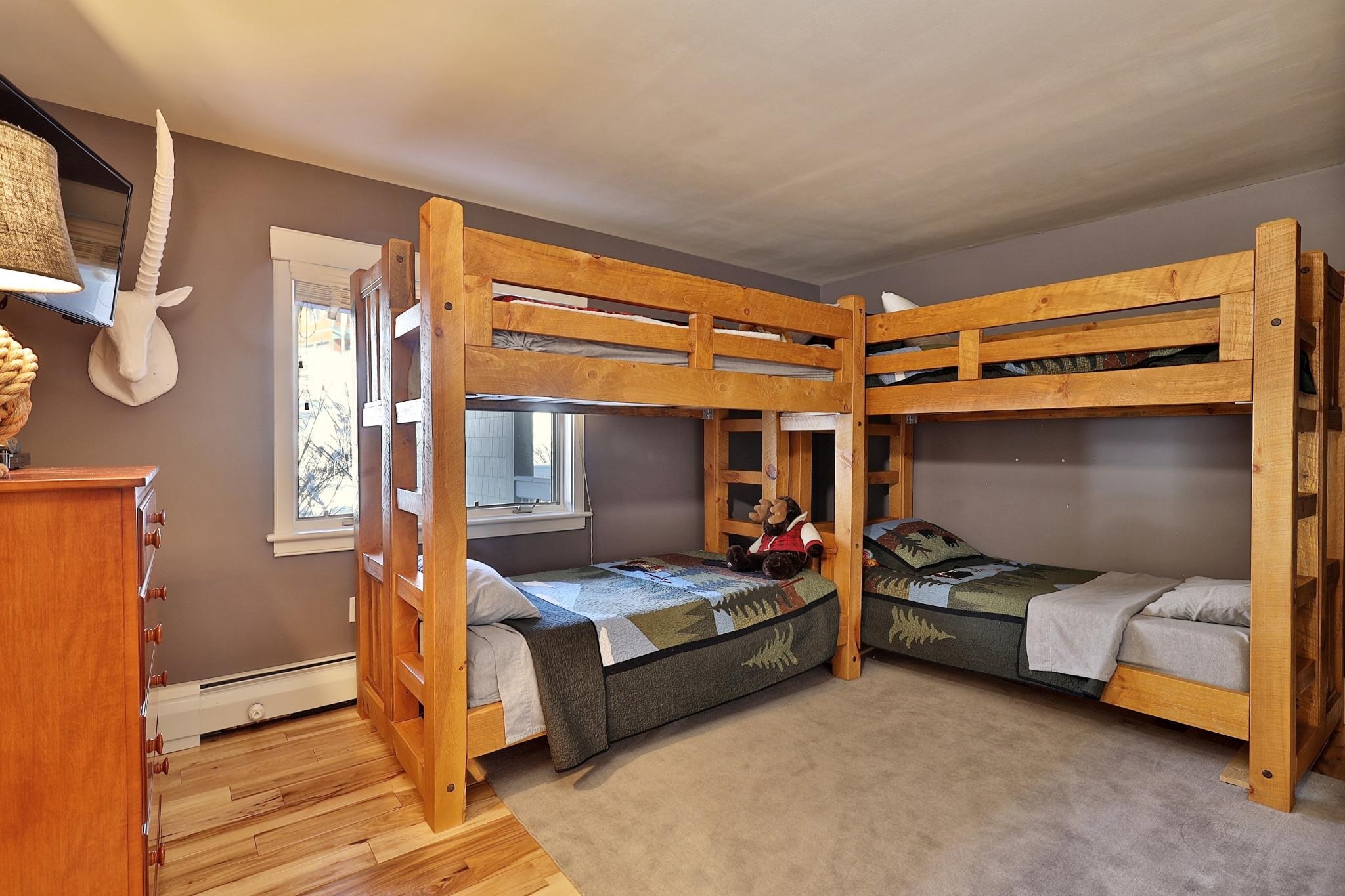 245 Solitude Road Unit: M-202