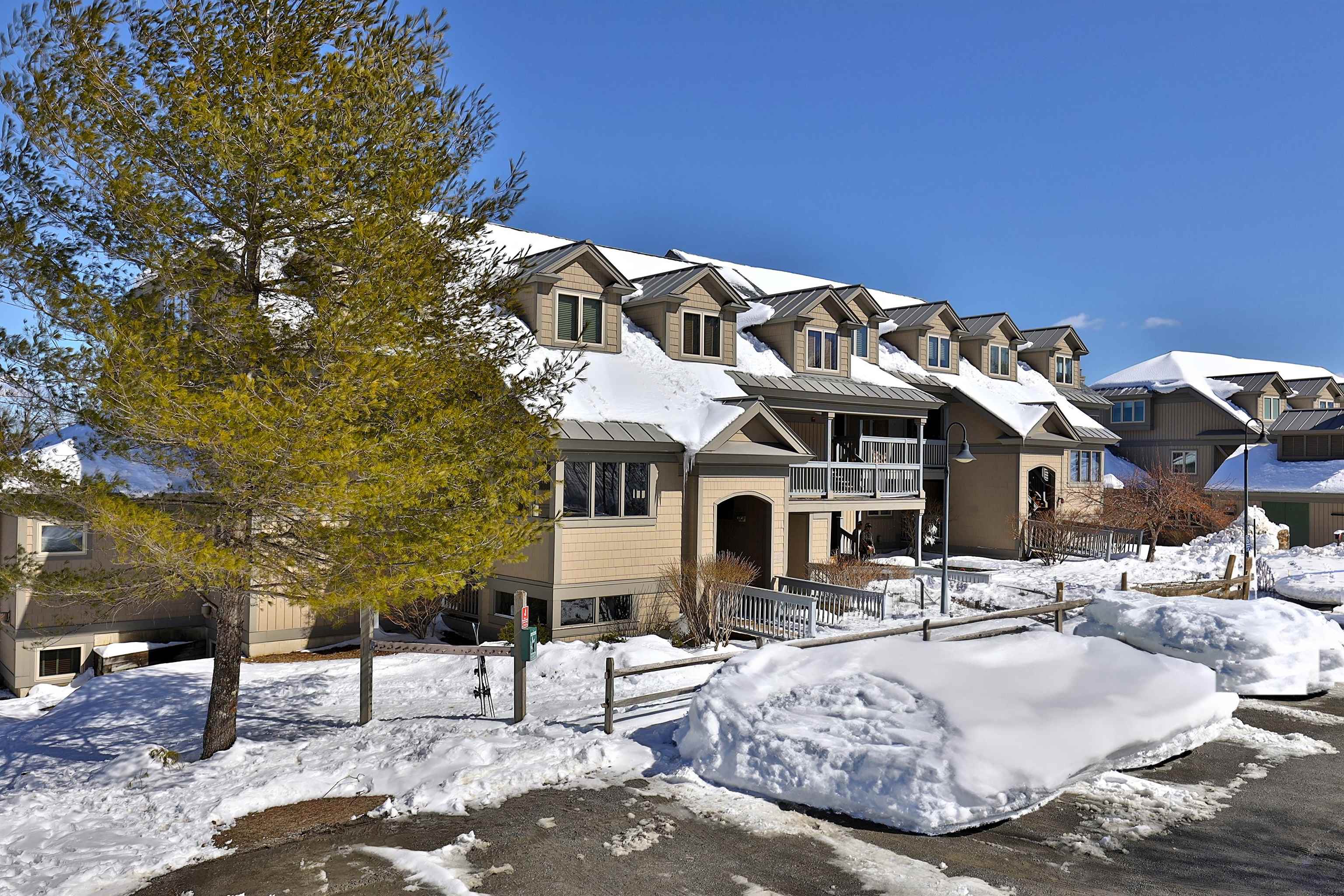 160 Solitude Road Unit: L-104