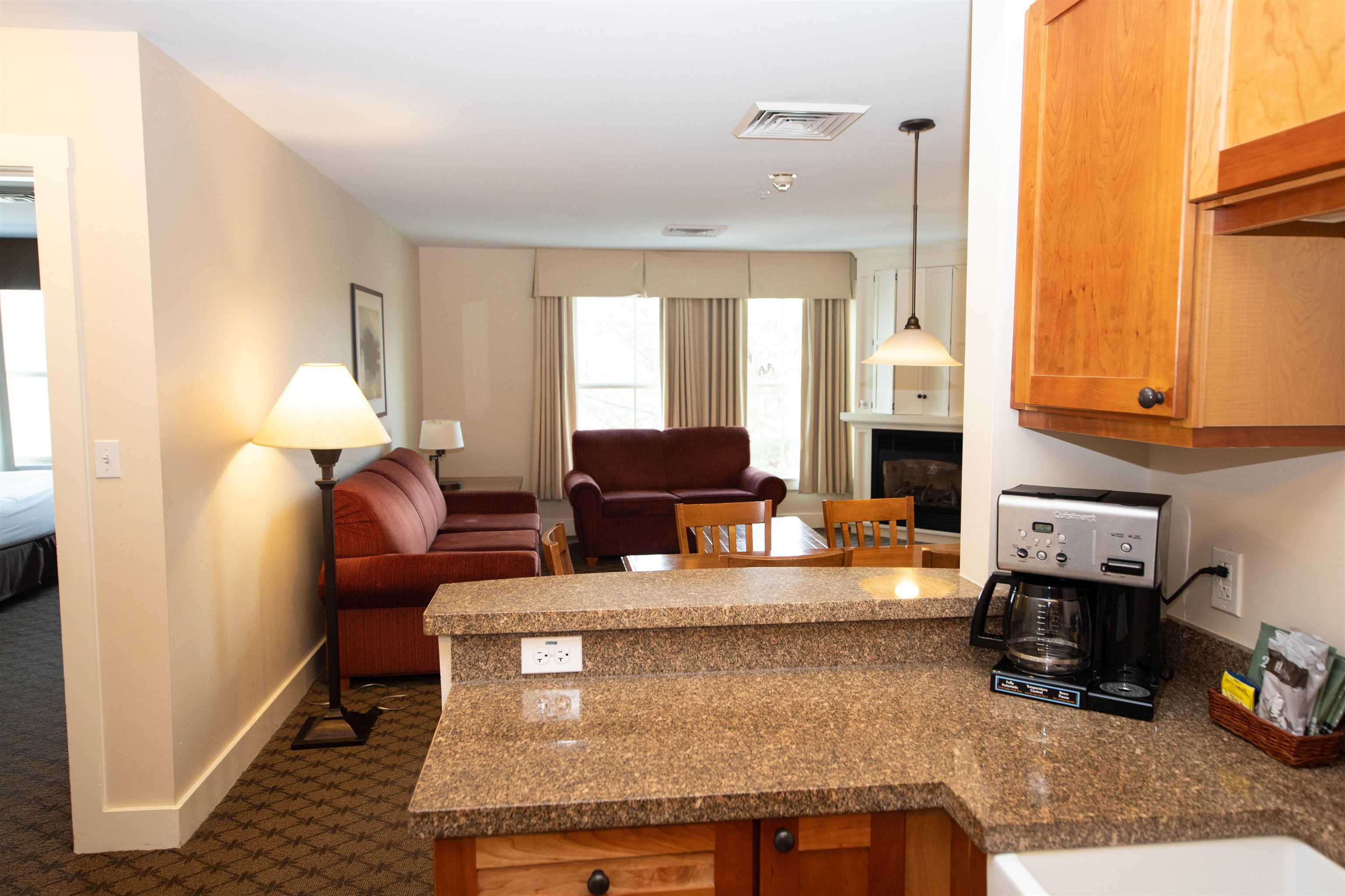 602/604 Qtr. I V Adams House