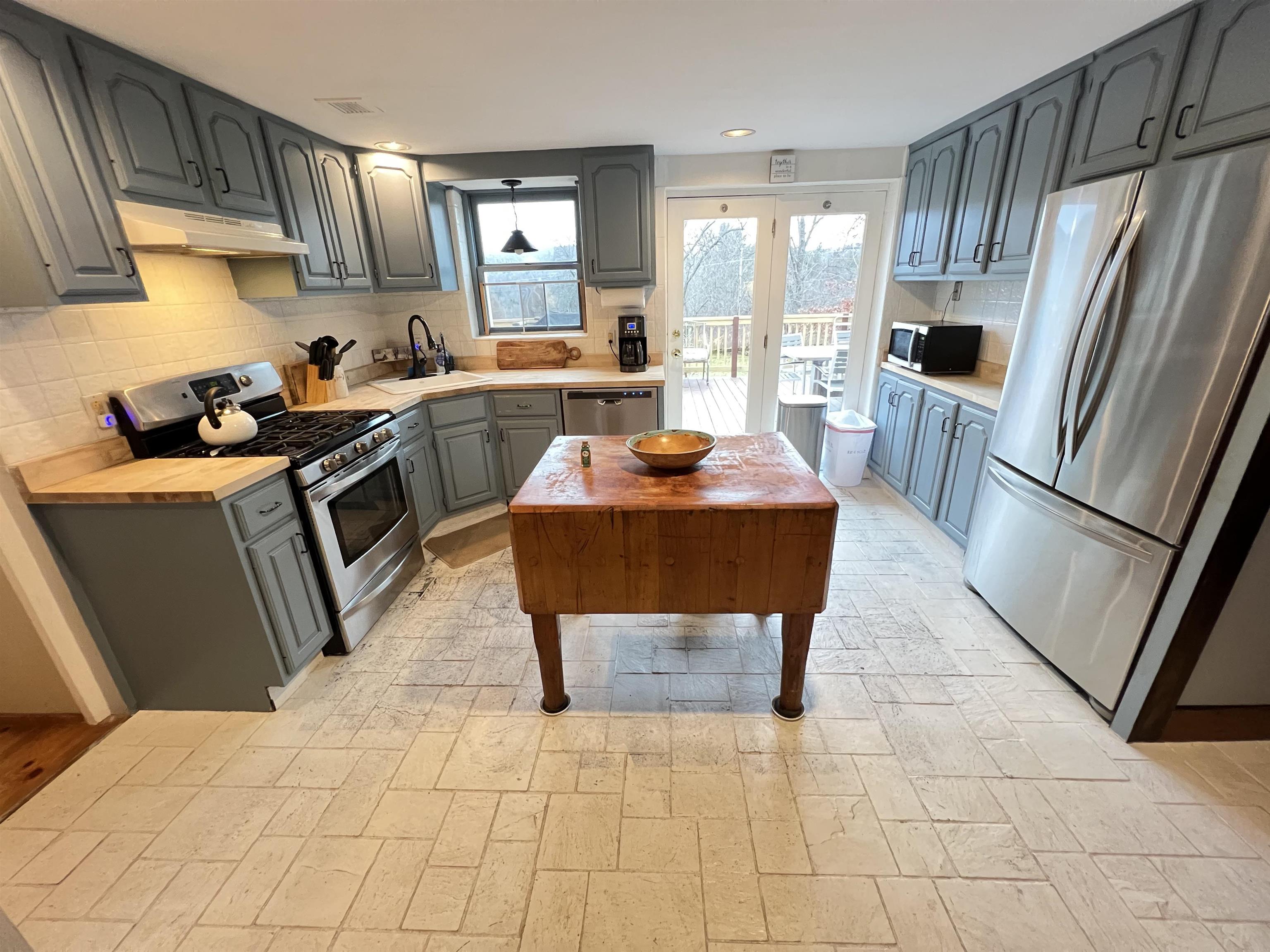 553 Old Turnpike Road