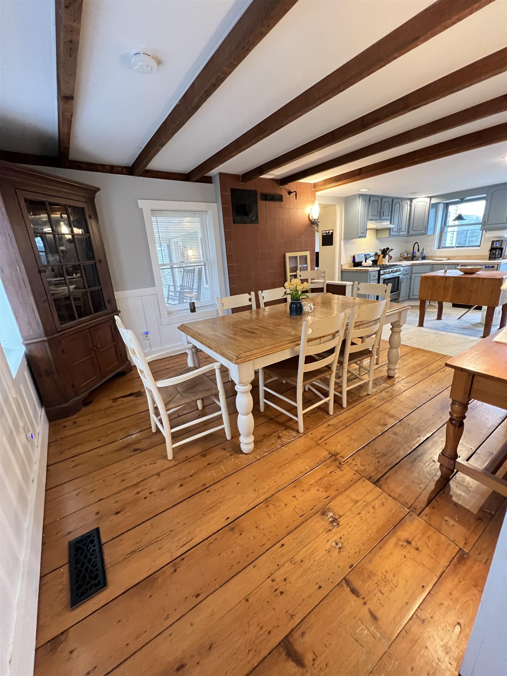 553 Old Turnpike Road