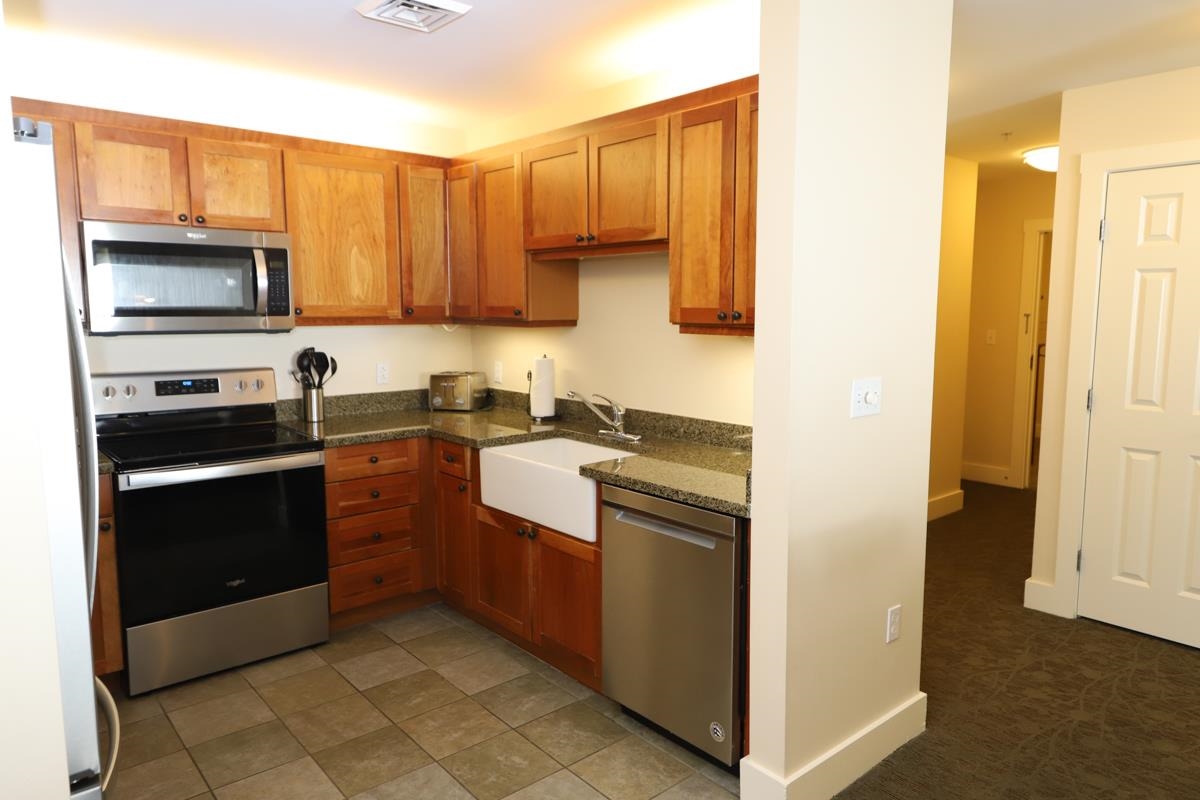 727/729 Qtr. I Adams House