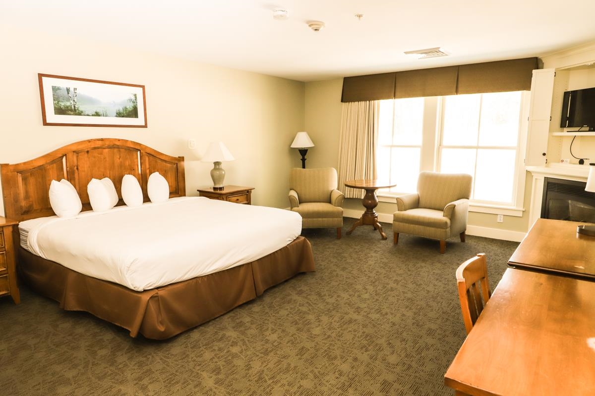 727/729 Qtr. I Adams House