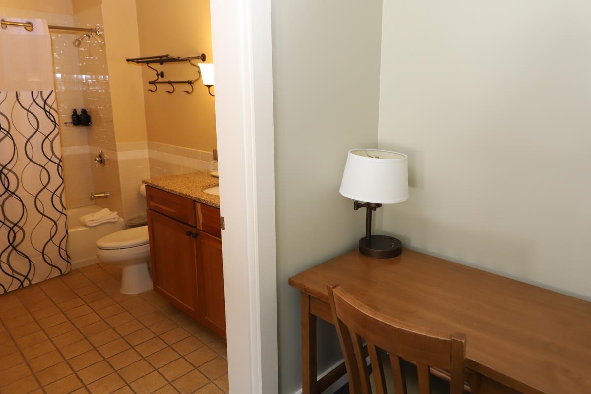 727/729 Qtr. I Adams House