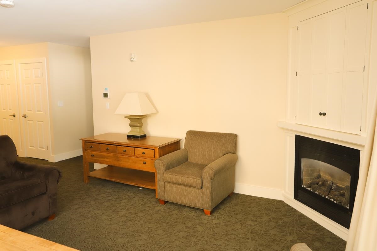 727/729 Qtr. I Adams House