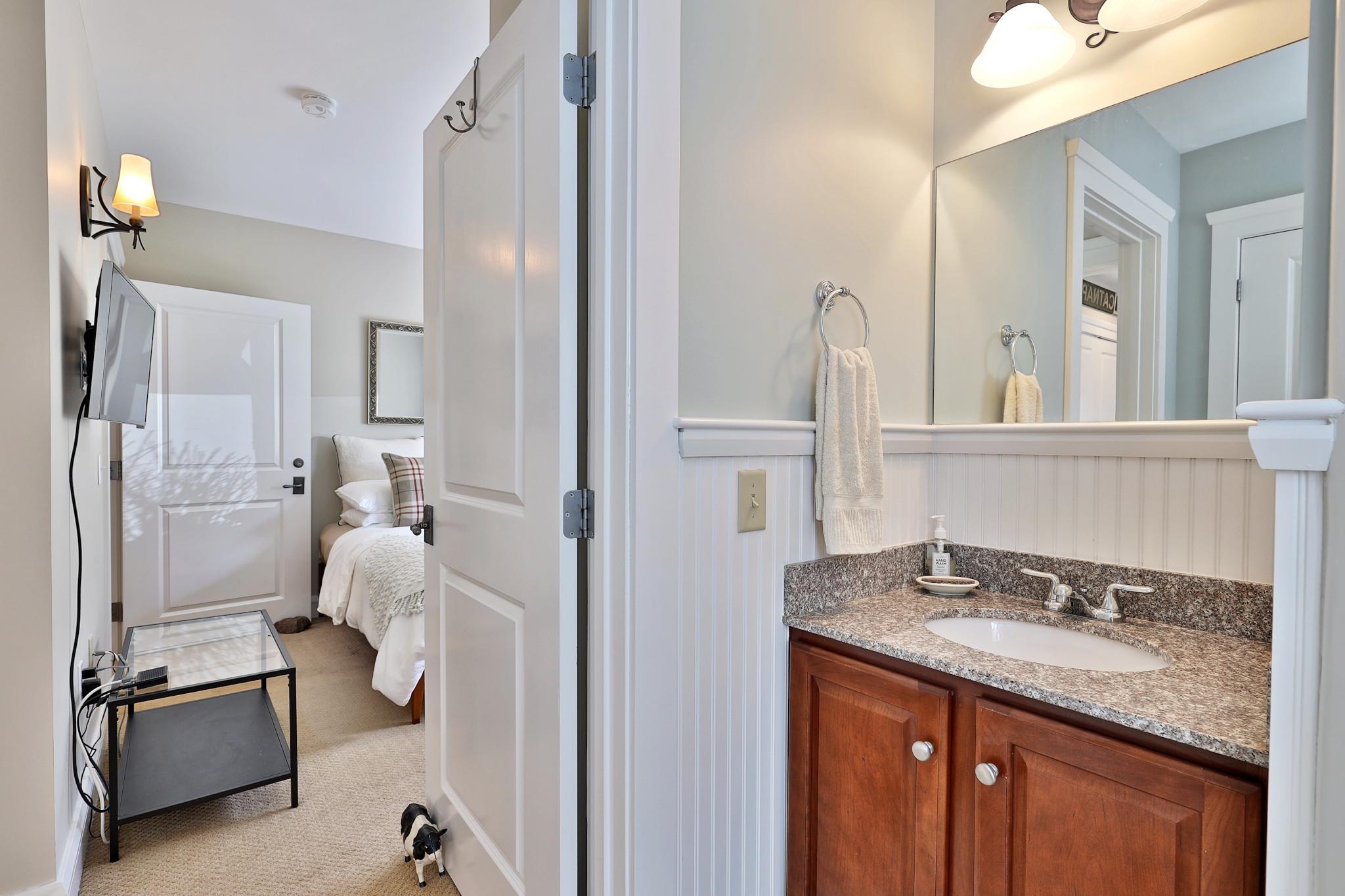 41 Parkhurst Road Unit: L-1