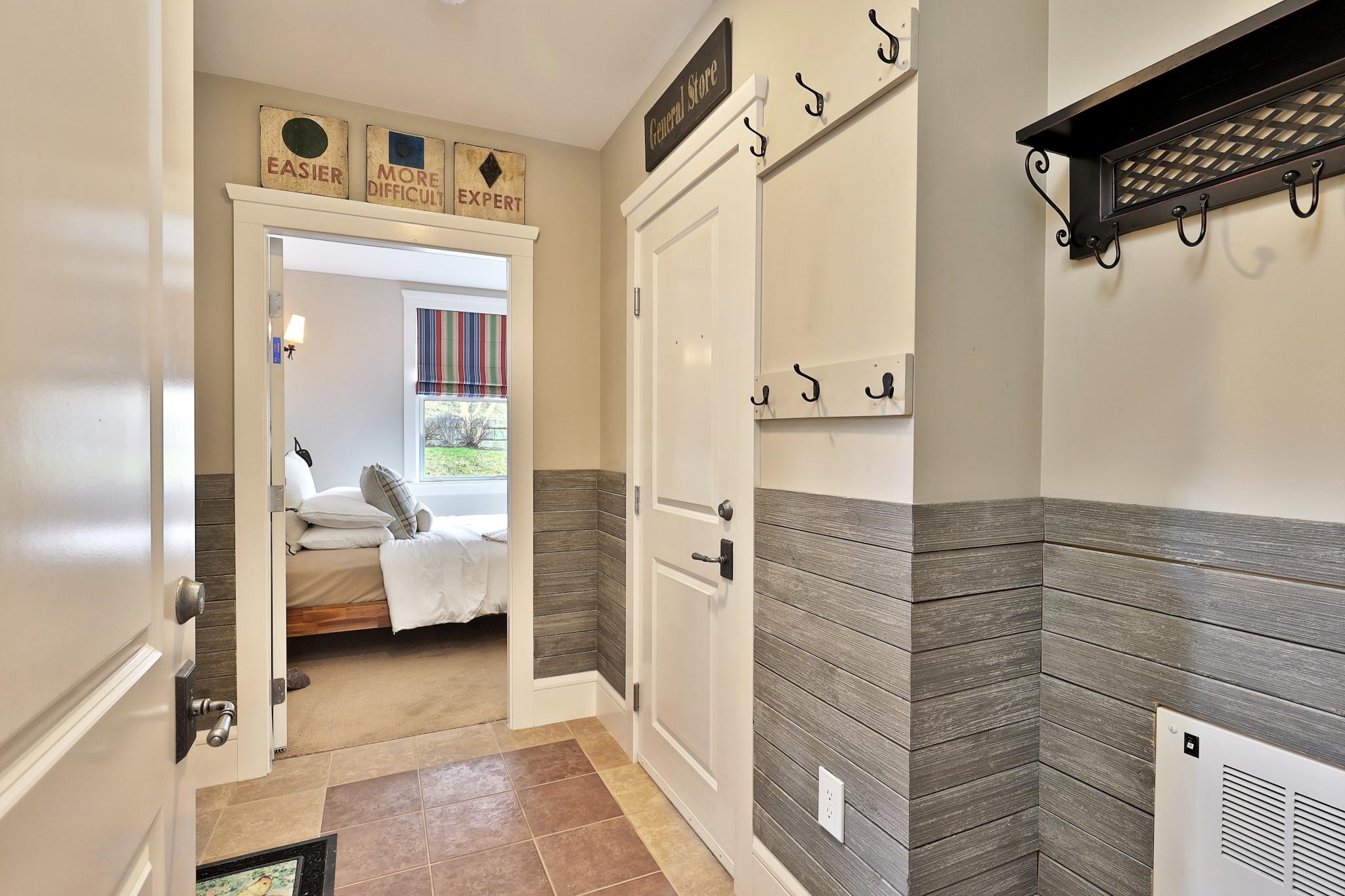 41 Parkhurst Road Unit: L-1