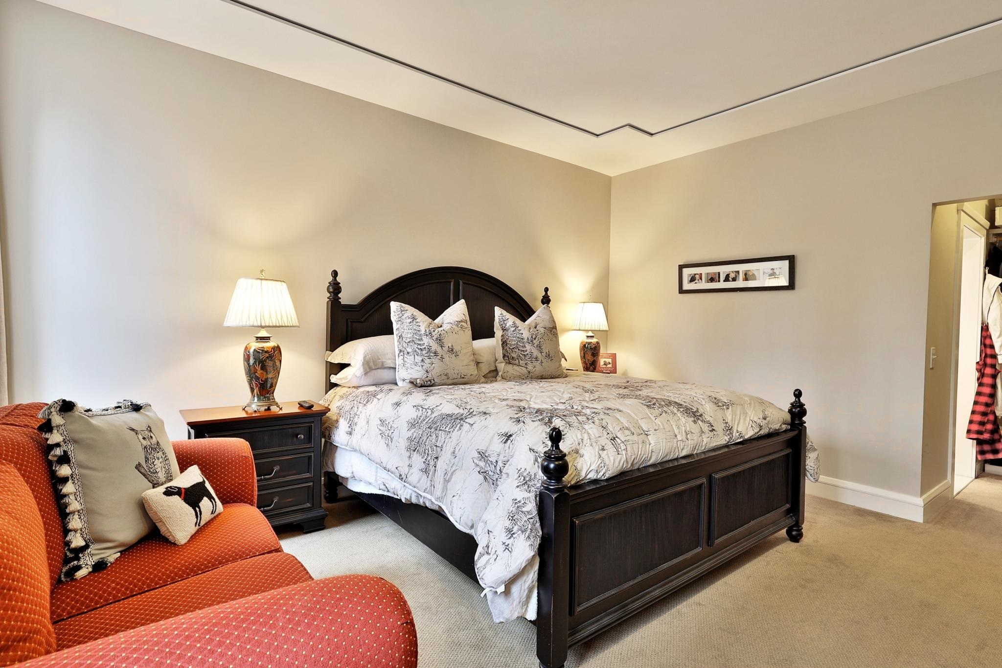 41 Parkhurst Road Unit: L-1