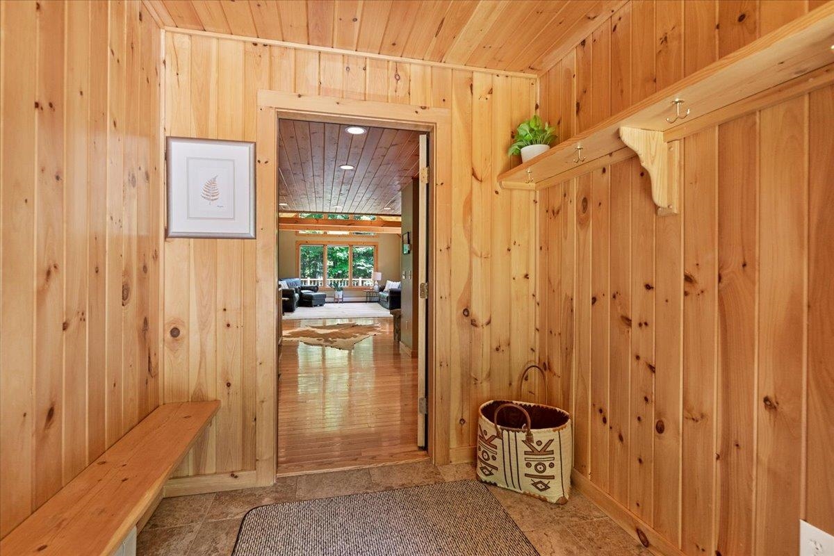 17 Moose Hollow Road
