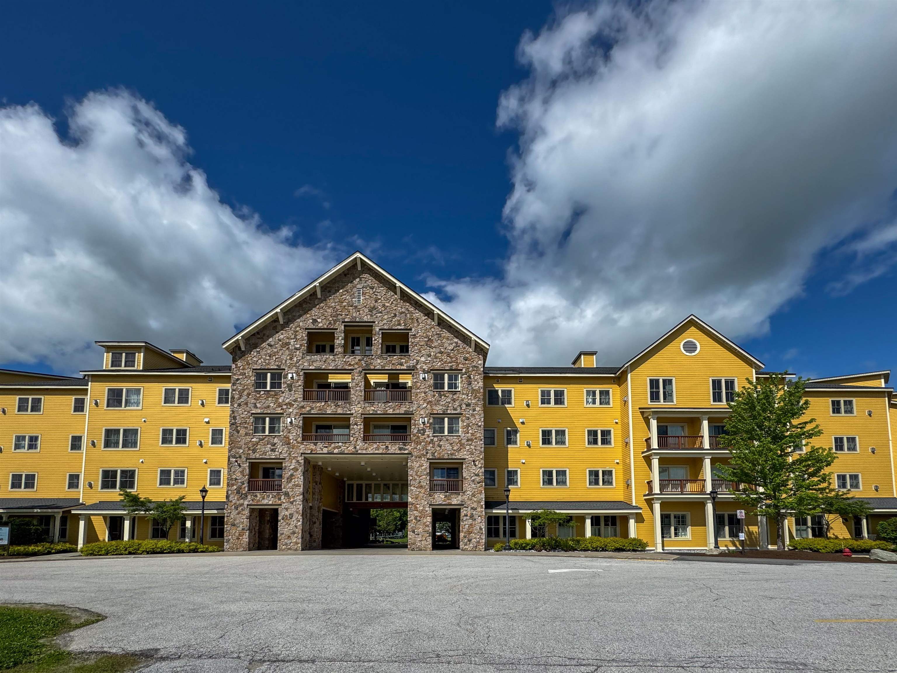 420 Qtr. III Jackson Gore Inn