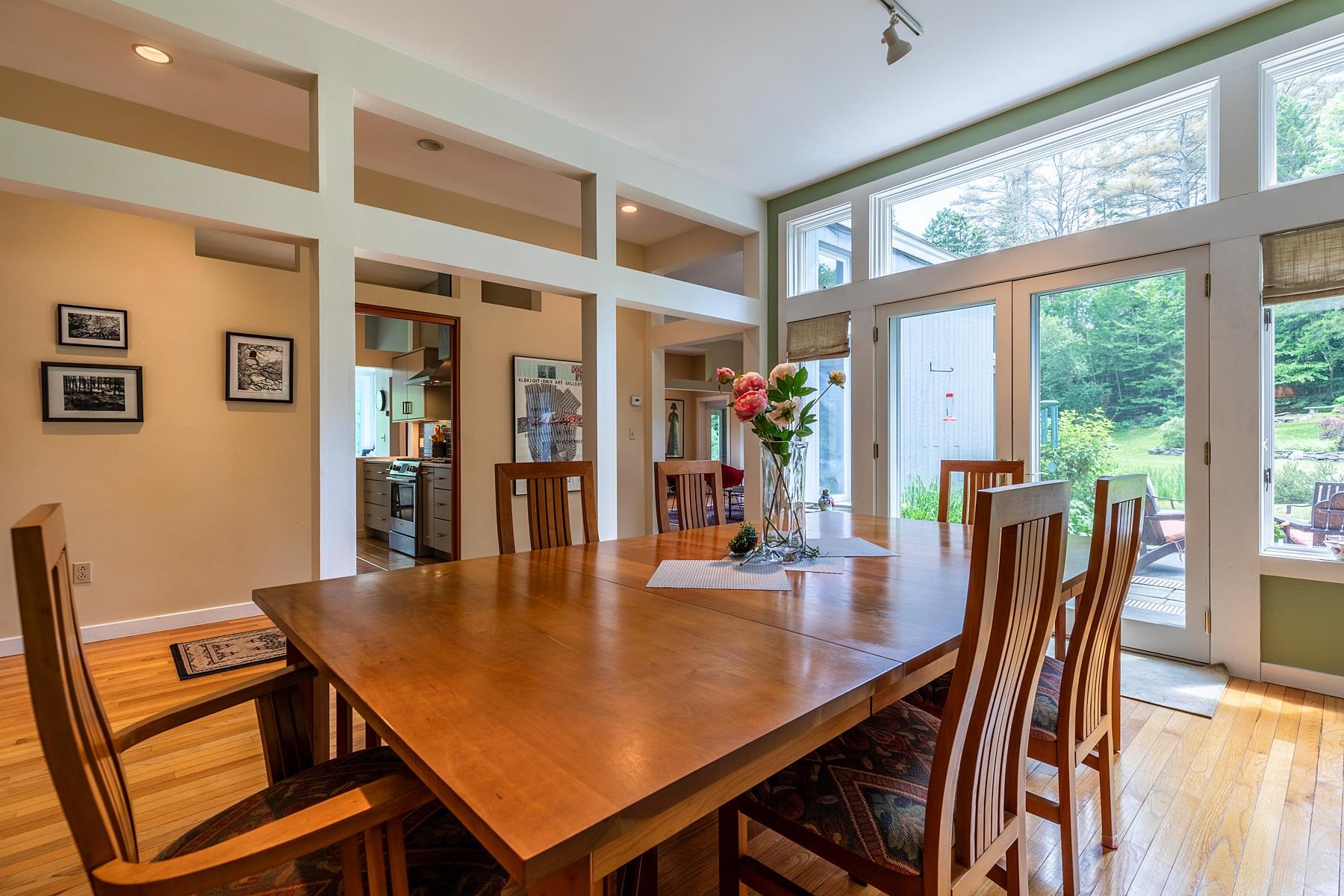1042 Landgrove Road